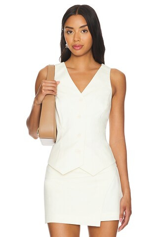 ТОП NOMIKO | Revolve Clothing (Global)