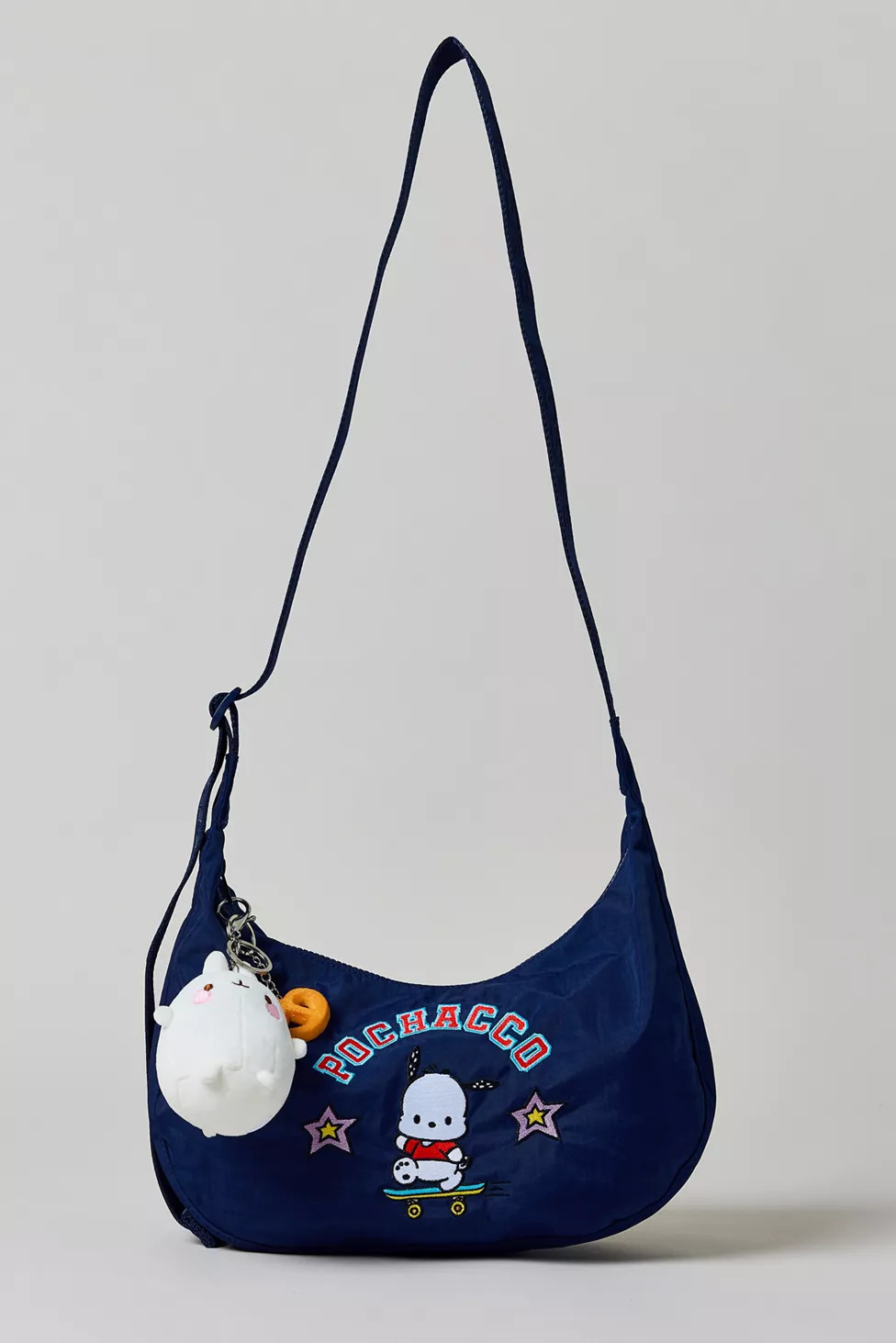 BAGGU X Hello Kitty And Friends UO Exclusive Pochacco Medium Nylon Crescent Bag | Urban Outfitters (US and RoW)