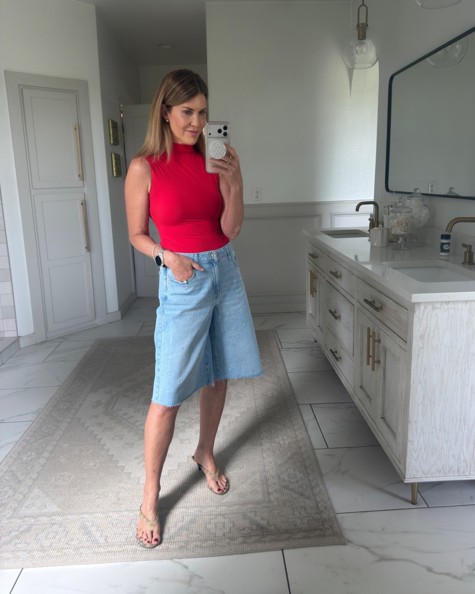 Wearing a size 4 in the $28 Bermuda shorts tts top medium

#LTKOver40 #LTKootd