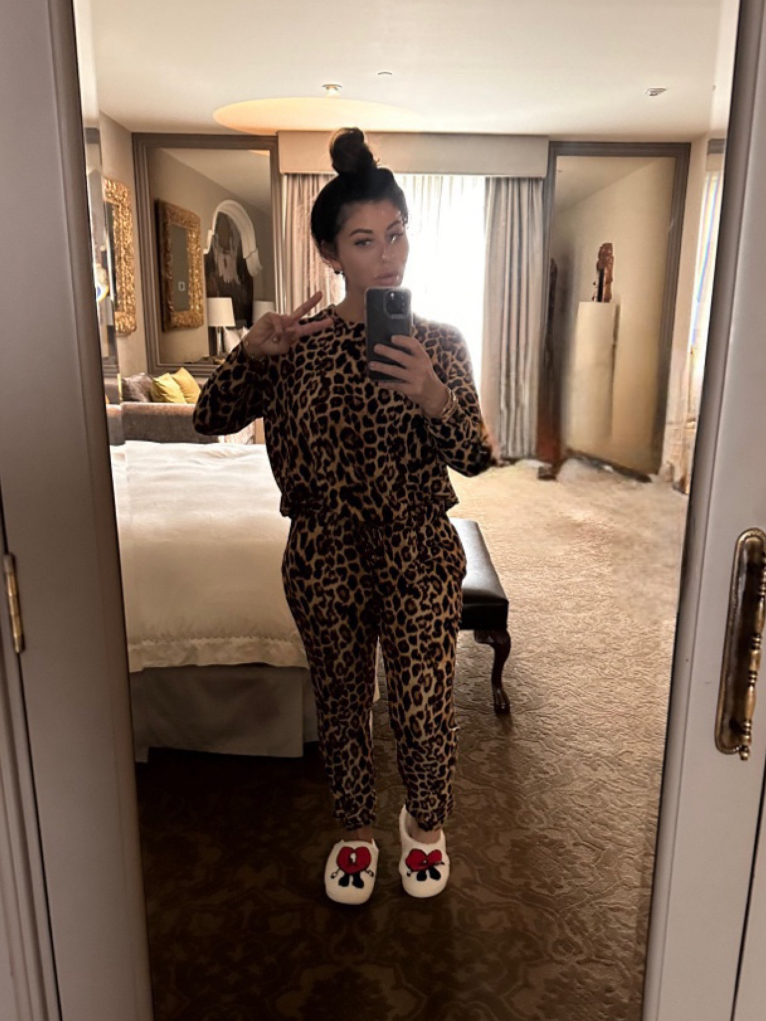 OMG!!! My favorite chill look!!! 

#LTKfit #LTKGiftGuide