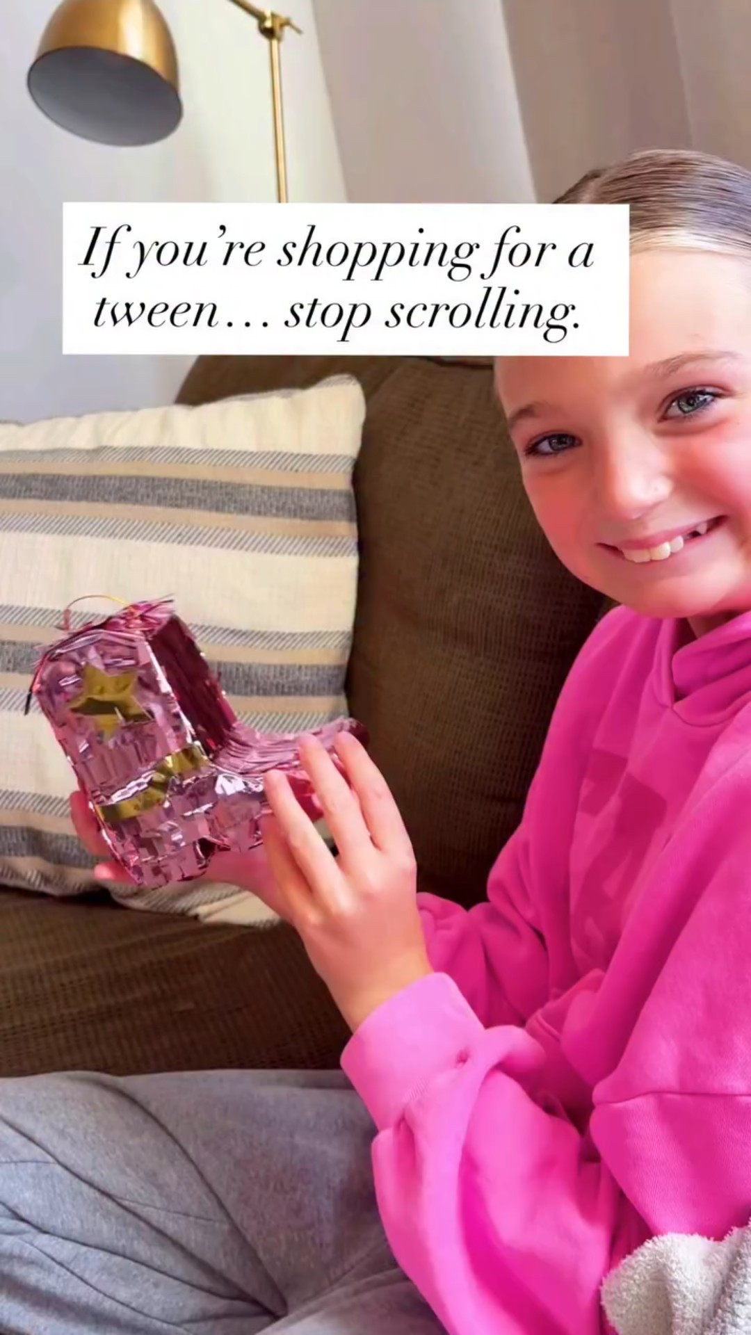 A cowboy foot piñata filled with a stash of beauty surprises! Your girls will go nuts over this. Comment Piñata and I’ll send ya the link! 

#Tween #teenbeauty #ulta #ultabeauty