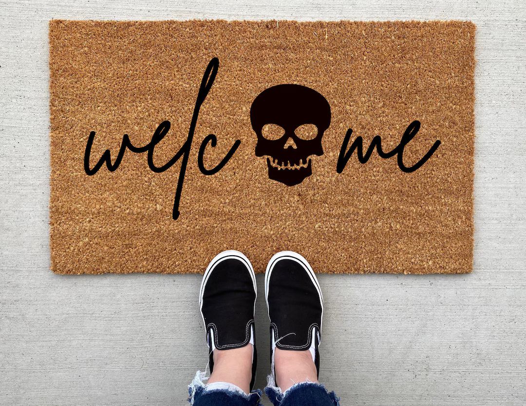 Welcome Skeleton Halloween doormat, Halloween Doormat, pumpkin, fall decor, personalized doormat,... | Etsy (US)