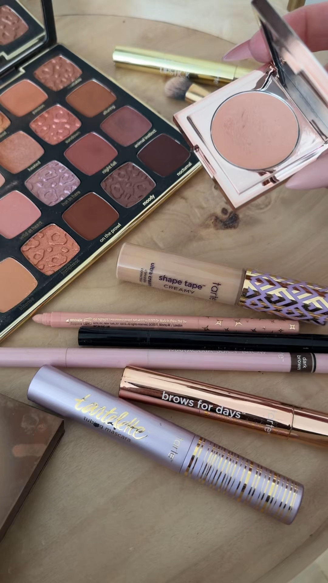 Save 35% off my everyday makeup favorites …as a 48 year old mom of 2
Dark under eye concealer, concealer brush, aging skin concealer ( I alternate between the two), eye brightening pencil, liquid/pencil eyeliner, microblading brow pen and brow gel, best mascara, face bronzer, go to eyeshadow palette, lipstick, not pictured…but love plumping lip liner, maracuja juicy lip balm, foundation sponge and bronzer brush (use with blush as well)  @Tarte 





#LTKOver40 #LTKBeauty #LTKSaleAlert