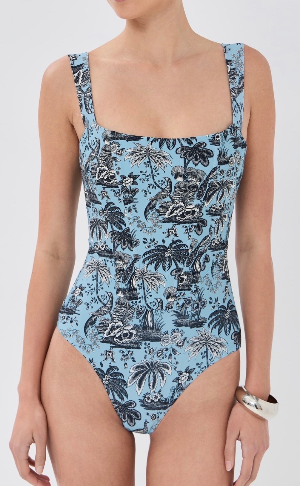 Cute one piece swimsuits
Swim
Swimwear

#LTKSwim