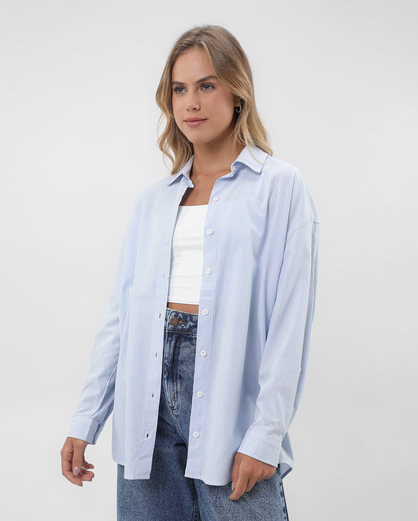 Camisa feminina alongada listrada azul | Pool by Riachuelo | Riachuelo (BR)