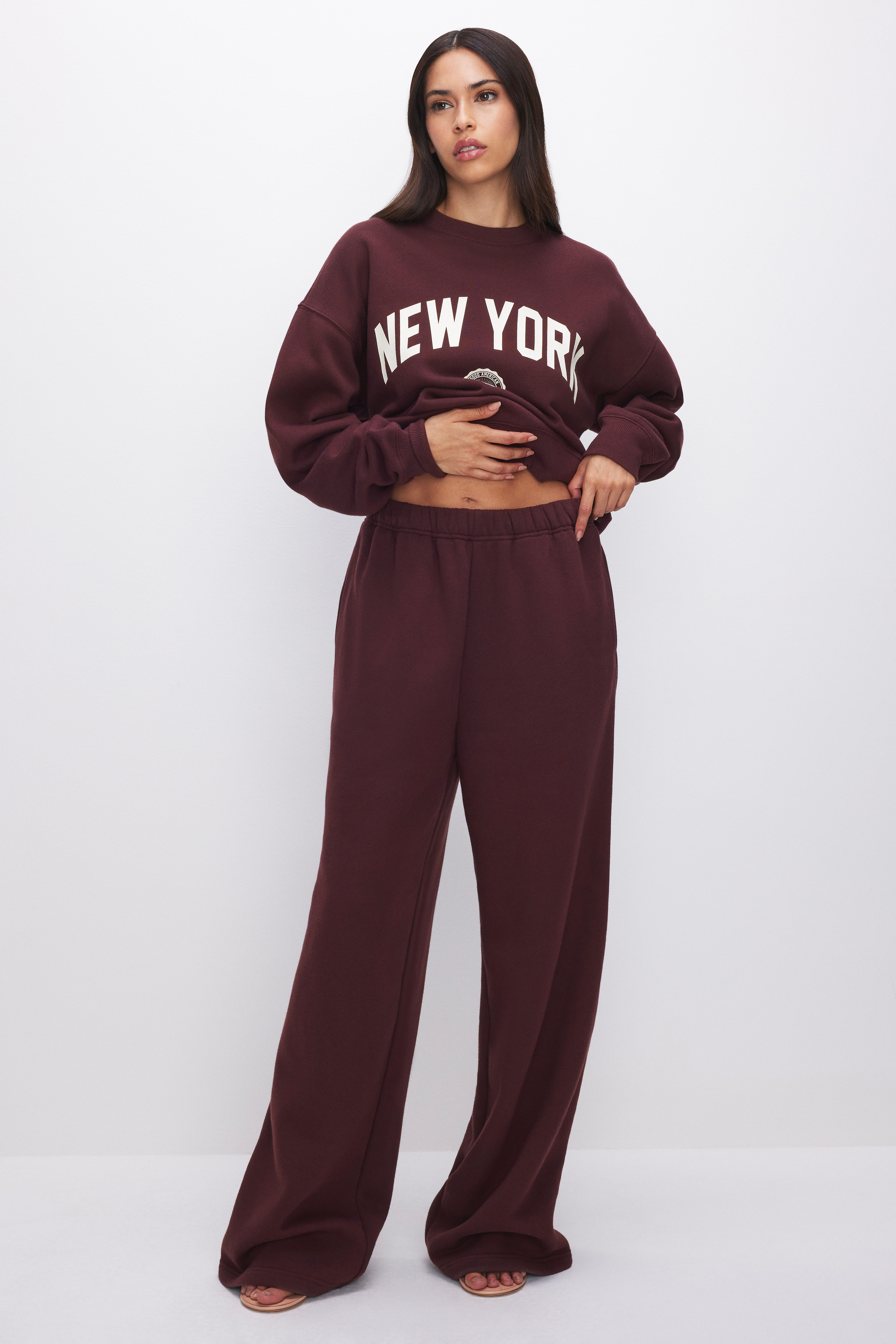 LOS ANGELES BRUSHED FLEECE GRAPHIC SWEATSHIRT | Good American