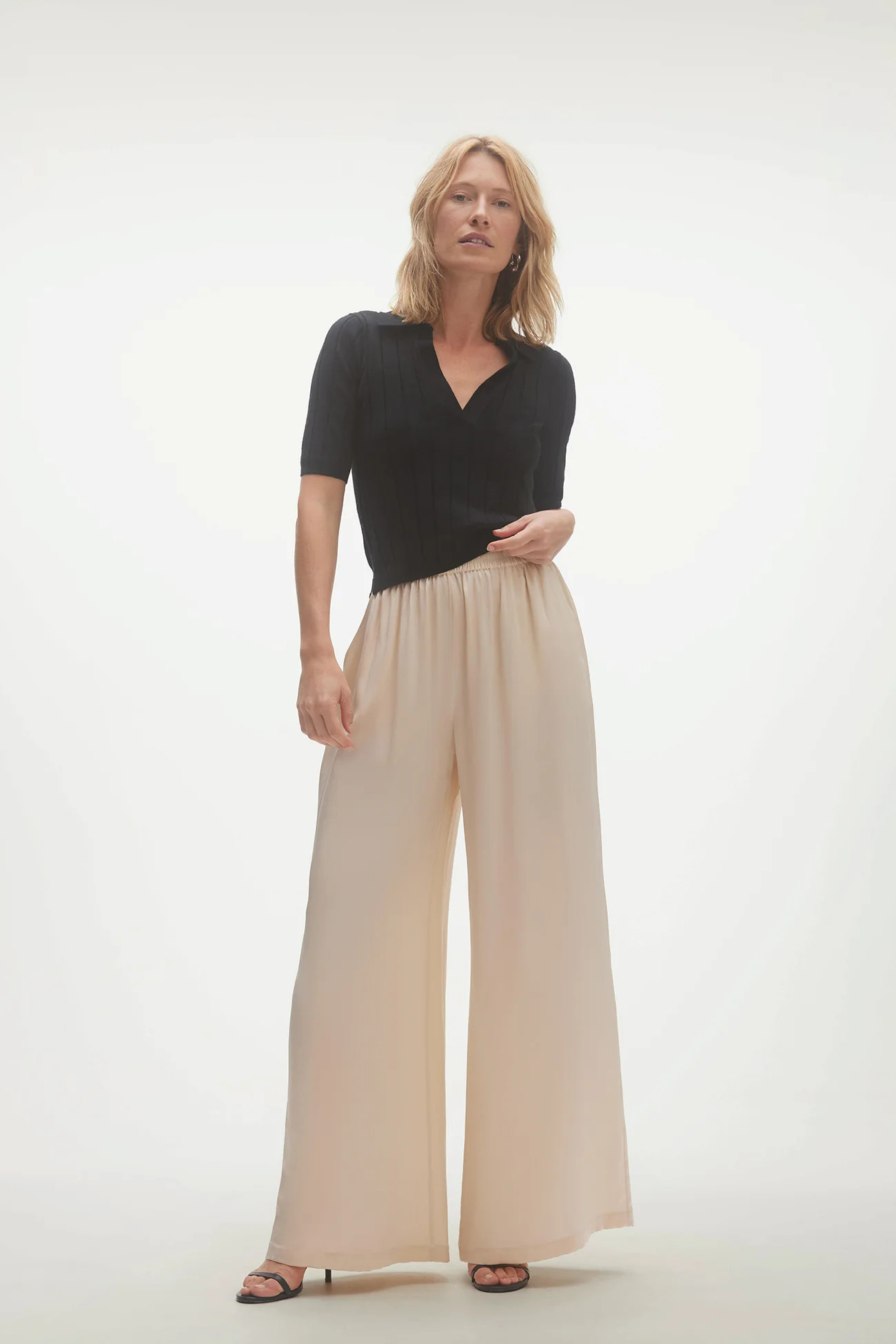 Women's Devin Wide Leg Mid-Rise Pants | NAKED CASHMERE