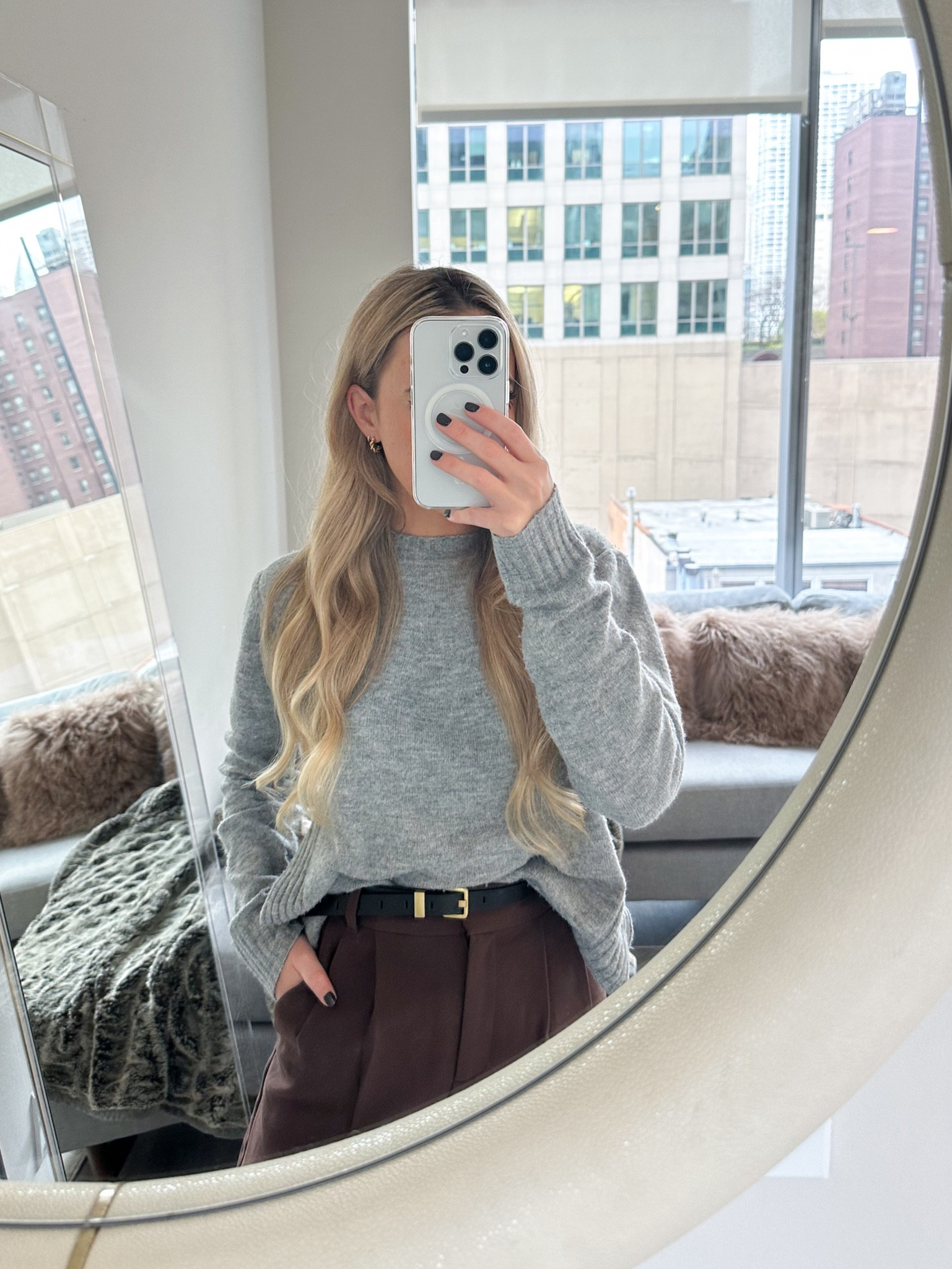 brown pants
brown trousers
high waisted trouser 
petite pants
Abercrombie pants
Abercrombie sloane pants
Petite workwear
Wear to office 

#LTKHoliday #LTKSeasonal #LTKworkwear