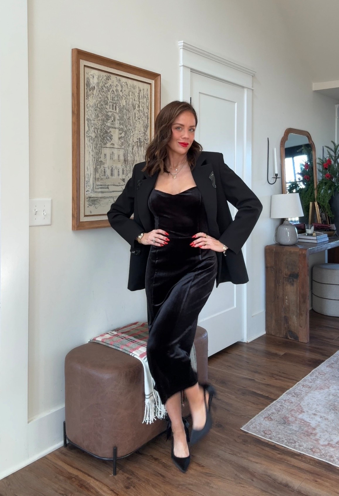 Prettiest velvet holiday dress from Walmart! Tts in XS 

#LTKFindsUnder50 #LTKStyleTip #LTKHoliday