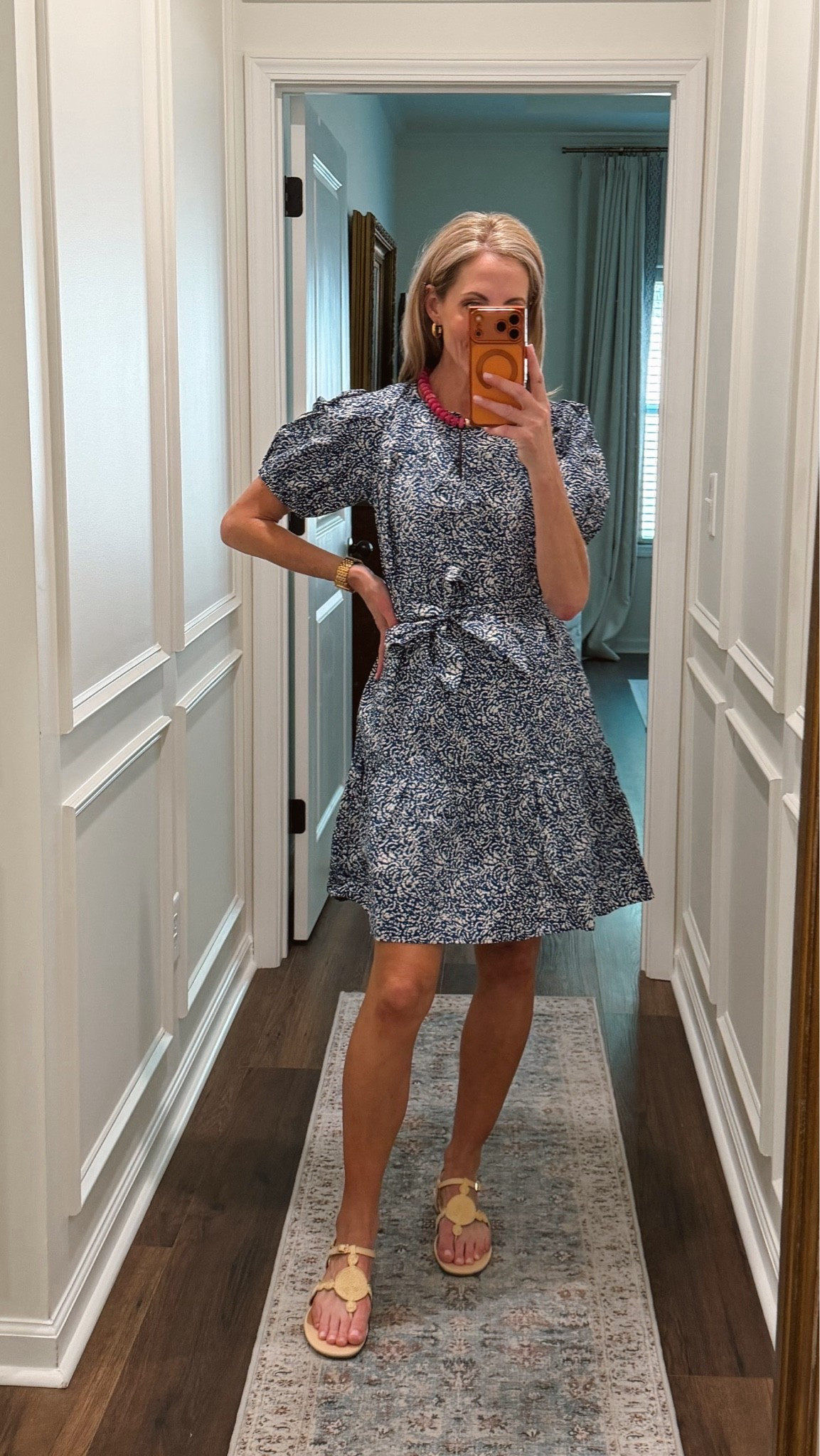 The blue dress is only $20 size extra small in both…