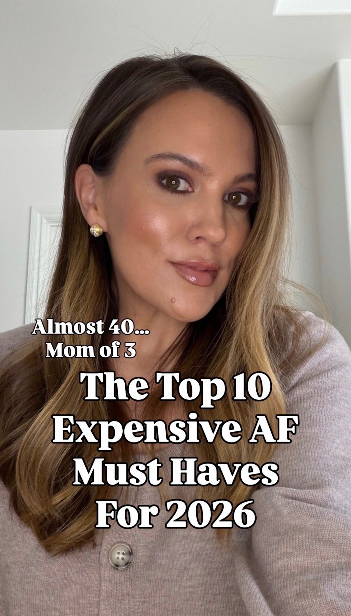 These are my top 10 expensive AF must haves for 2026 as an almost 40 year old mom of three. Narrowing this list down was not easy, but every single item truly earns its spot. Since I started using this electric shaver, I haven’t stopped—it makes getting rid of peach fuzz so fast and easy. Also sharing the softest sweater I’ve ever felt, and it comes with a matching scarf that instantly makes an outfit look way more chic. Plus, the most stunning blushes in shades you’ll want every single shade of… and so much more.

blush - fresh coral and bright ruby

(FB)