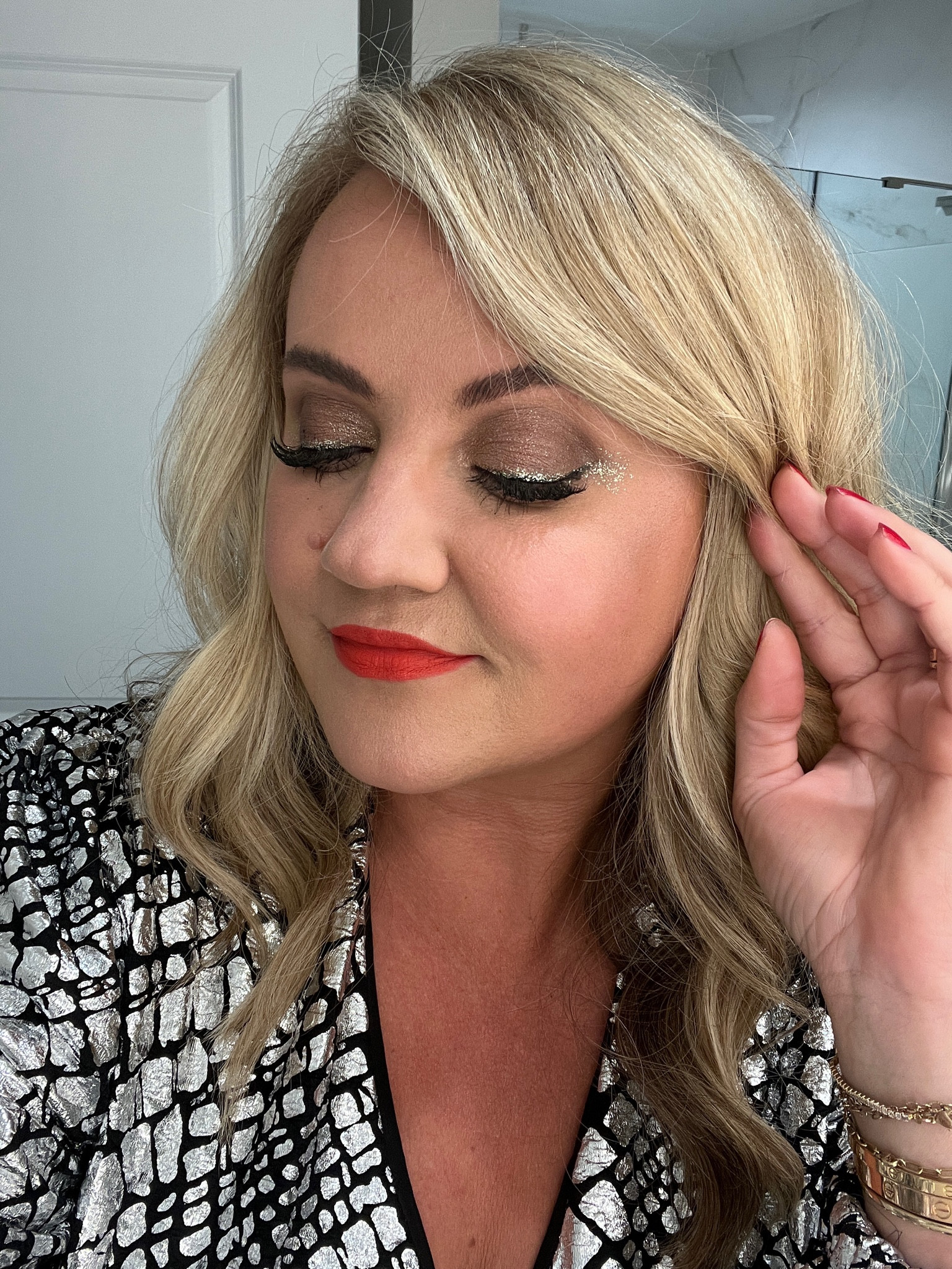 Eras tour makeup, eras tour, Taylor Swift concert, eras tour outfit

#LTKHalloween #LTKBeauty #LTKFindsUnder100