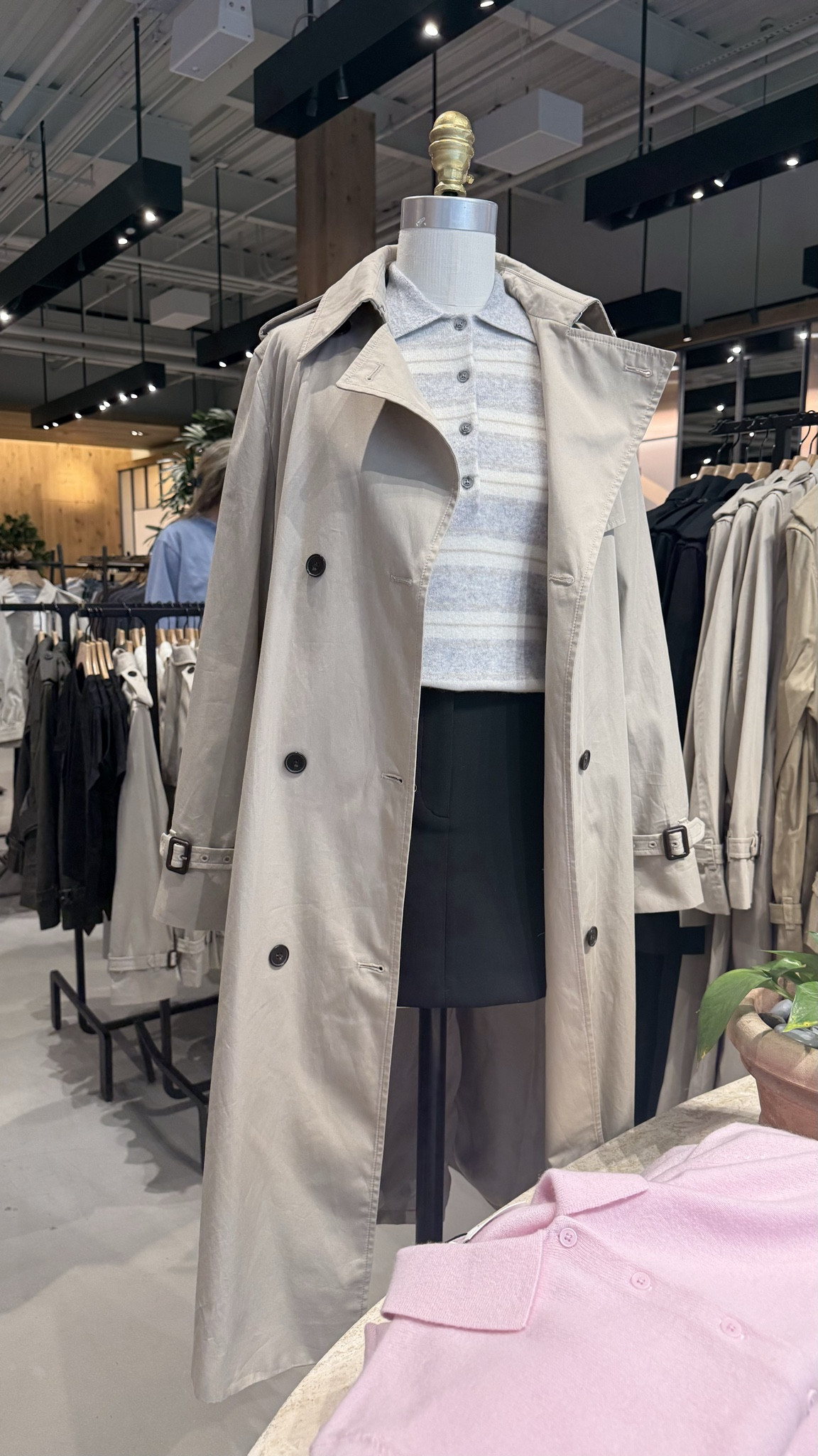 The most chic fit from @Aritzia 

#LTKootd #LTKSeasonal #LTKPetite