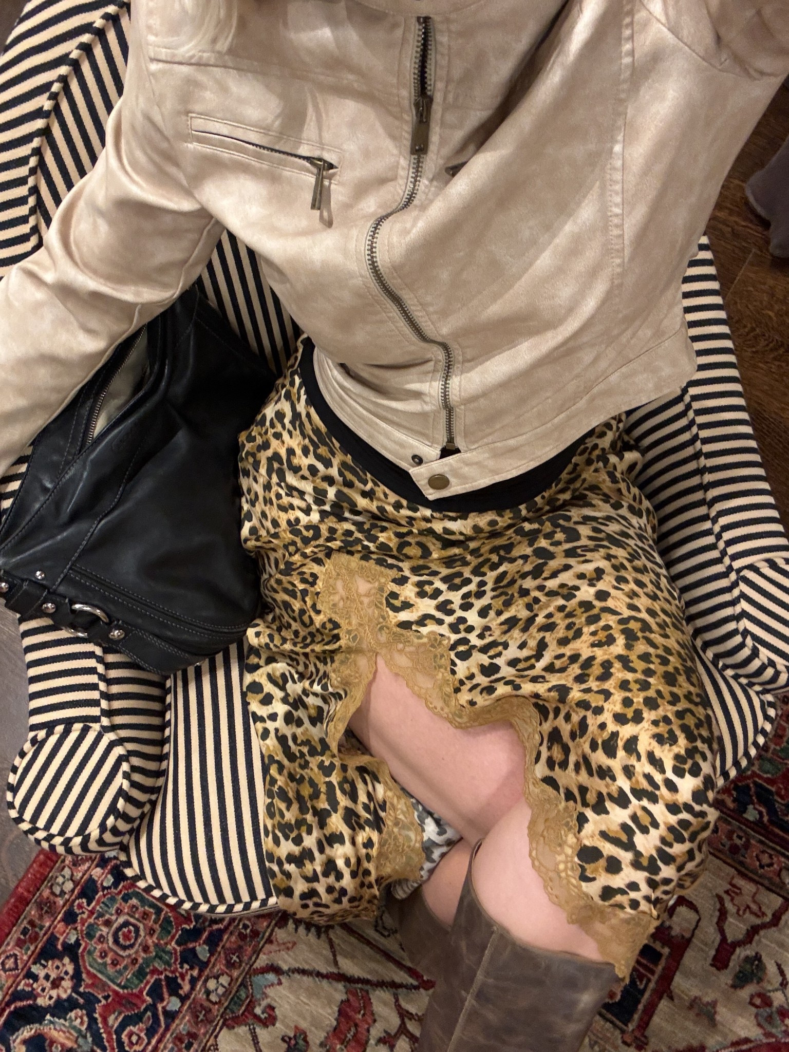 fall date night fit! 

leopard print, cheetah skirt, moto jacket, cropped jacket 

#LTKdayinmylife #LTKHoliday