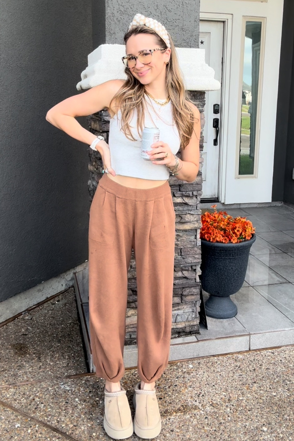Fall transition outfit with old navy top and Amazon bottoms that came in a set 
Bottoms: small
Top: XS