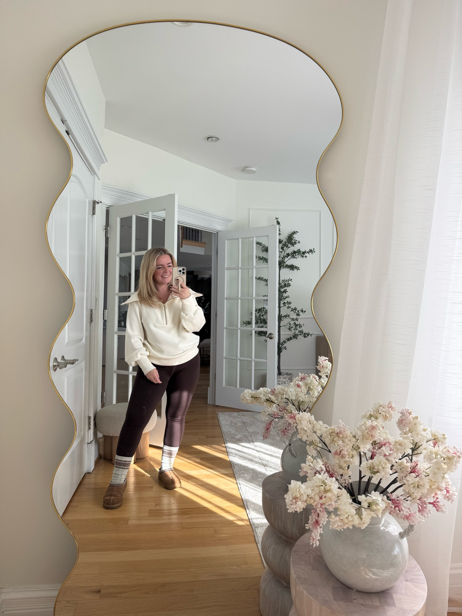 In Varley head to toe!! Love the quality, the design and so comfortable! Also, this mirror has been out of stock for a while now — I’ll let you when it restocks. #invarley #varley #outfit 

#LTKTravel #LTKMostLoved #LTKMidsize