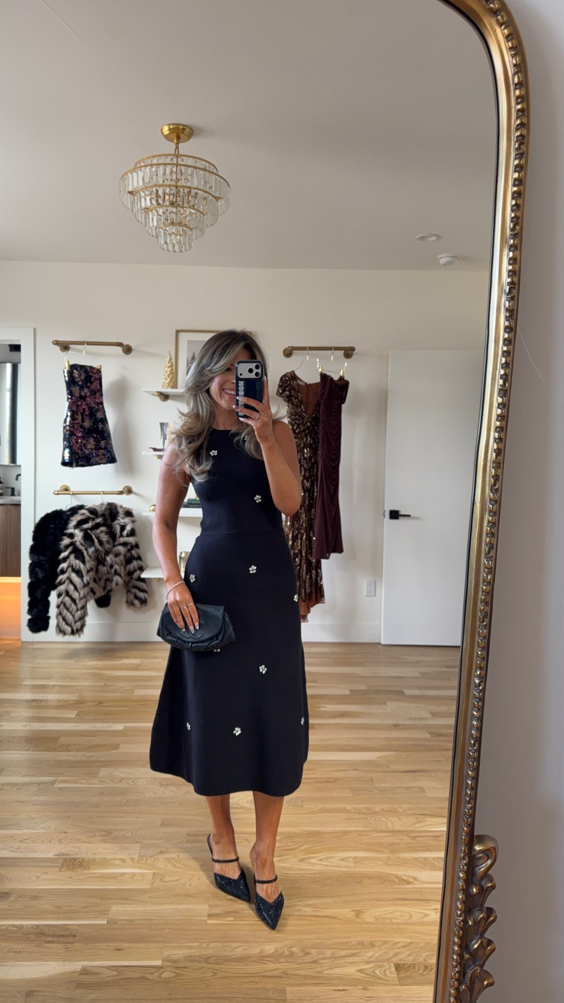 Almaty sequin black sweater holiday event dress

Electric picks code: emerson20

I sized down to an xs 

Wedding guest
Black dress
Beaded
Sweater dress
Holiday party
Special occasion 

#LTKParties #LTKFindsUnder100 #LTKHoliday