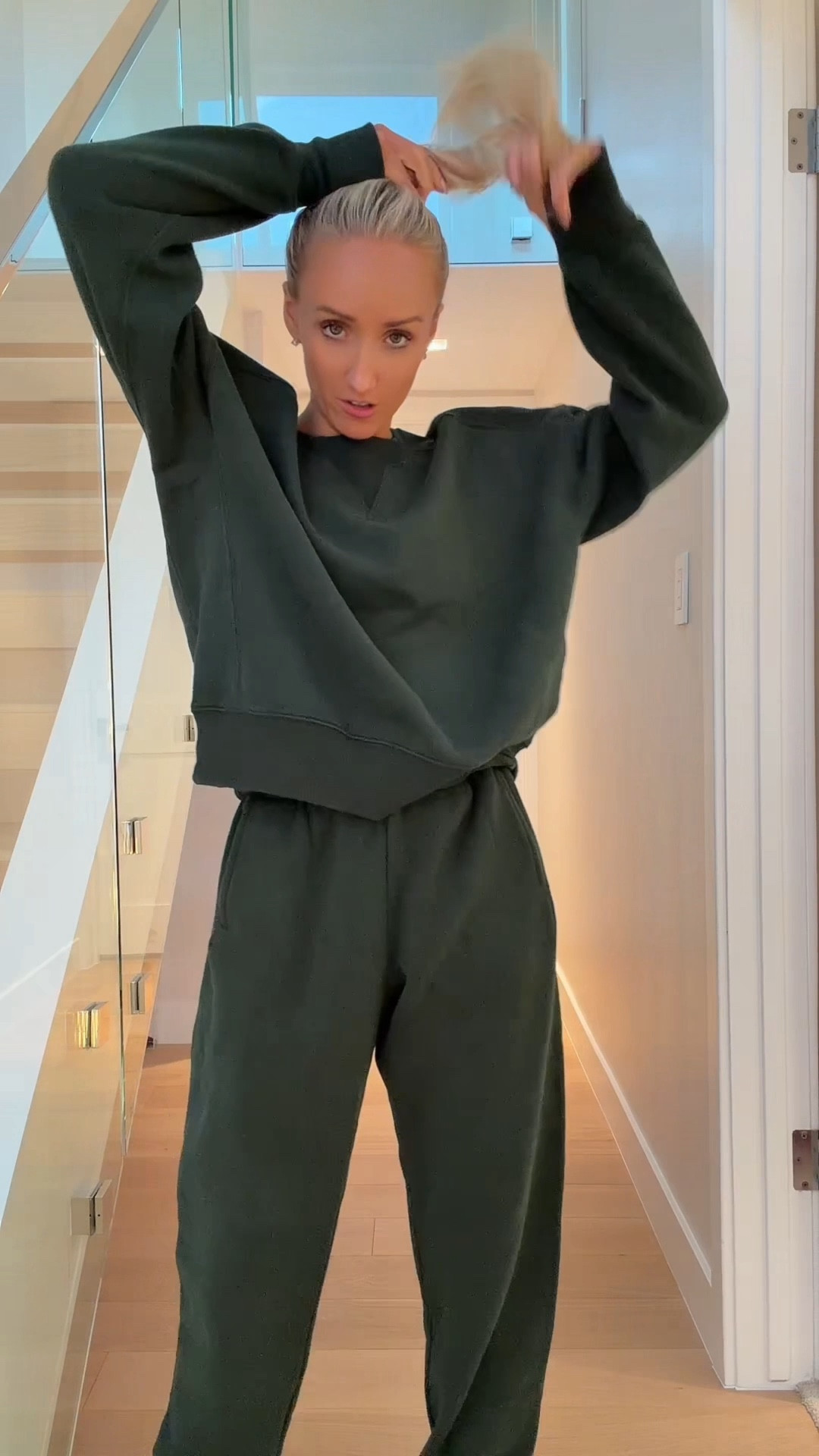 I’ve been a ride or die Aritzia sweat fleece kinda girl until I discovered aerie’s offline sweatpants and sweatshirt sets (for fraction of the cost… over $100 less!)

#LTKGiftGuide #LTKCyberWeek #LTKdayinmylife