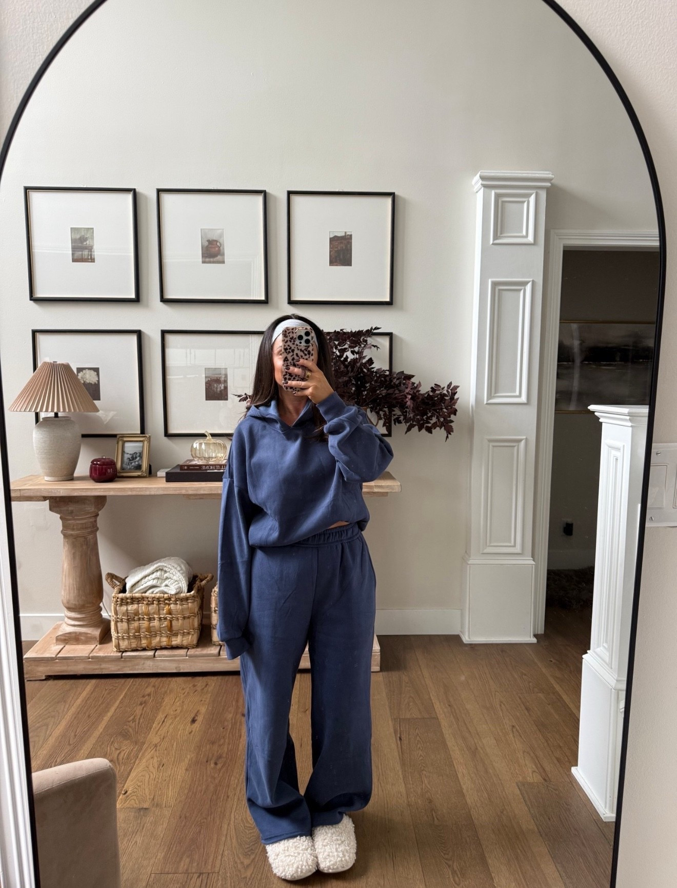 In love with this blue!!


#LTKSeasonal

#LTKSaleAlert #LTKFindsUnder50