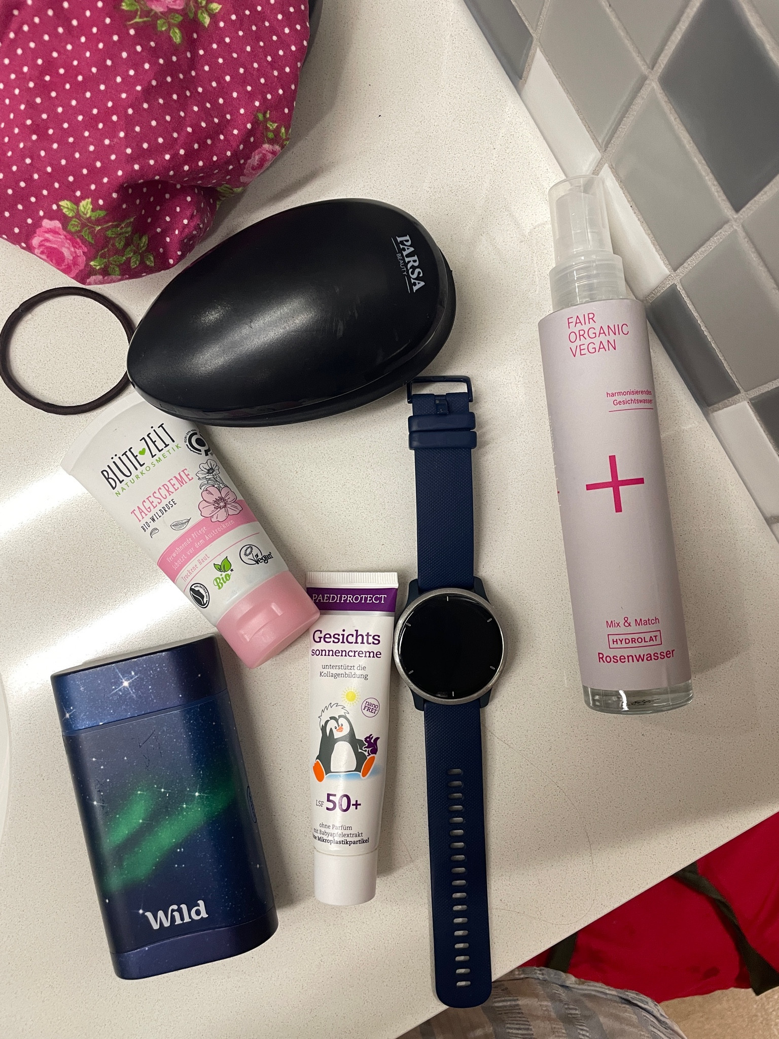 Für die schnelle Pflege nach der Dusche im Gym sind diese Produkte immer mit daStern

#LTKbeauty #LTKdeutschland