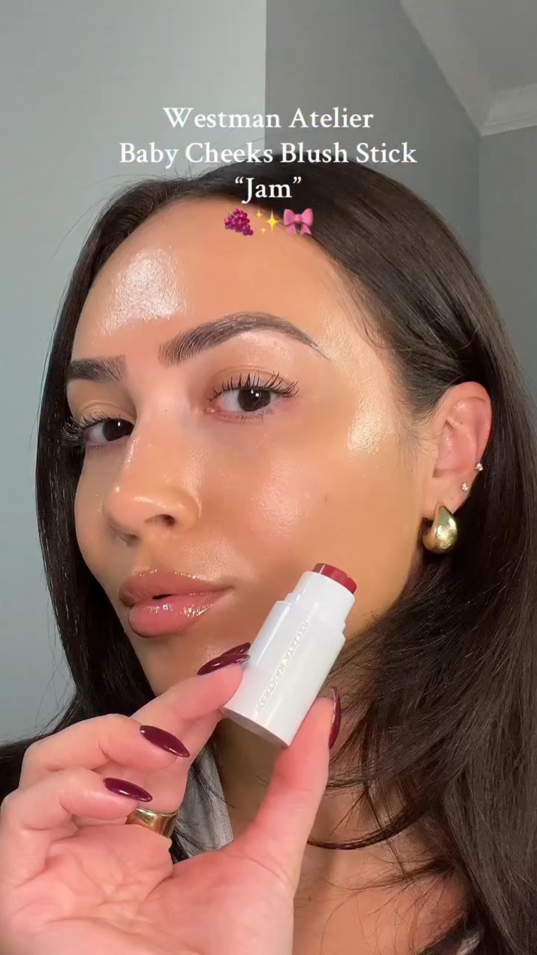 Berry tones all winter long!! @westmanatelier #makeup #makeuptutorial #glowymakeup #dewymakeup #makeuplover #makeupideas #makeupinspo #makeupproducts #makeupaddict #blush