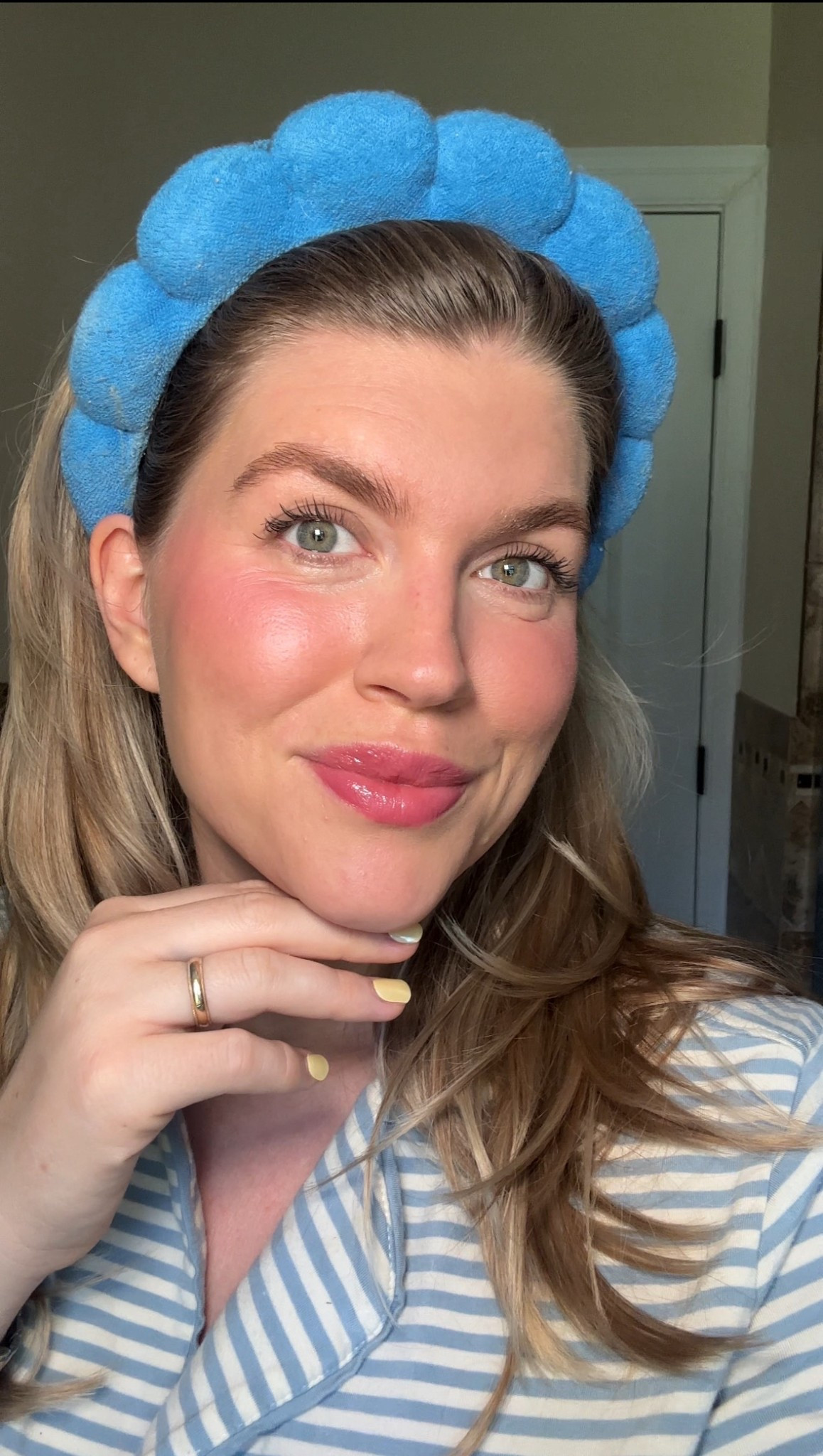 My go-to summer makeup routine! Loving this blush shade (Euphoria) for summer 🩷