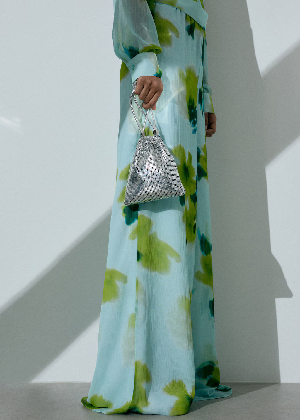 Sequin handbag - Women | MANGO USA | Mango (US/MX/AU)