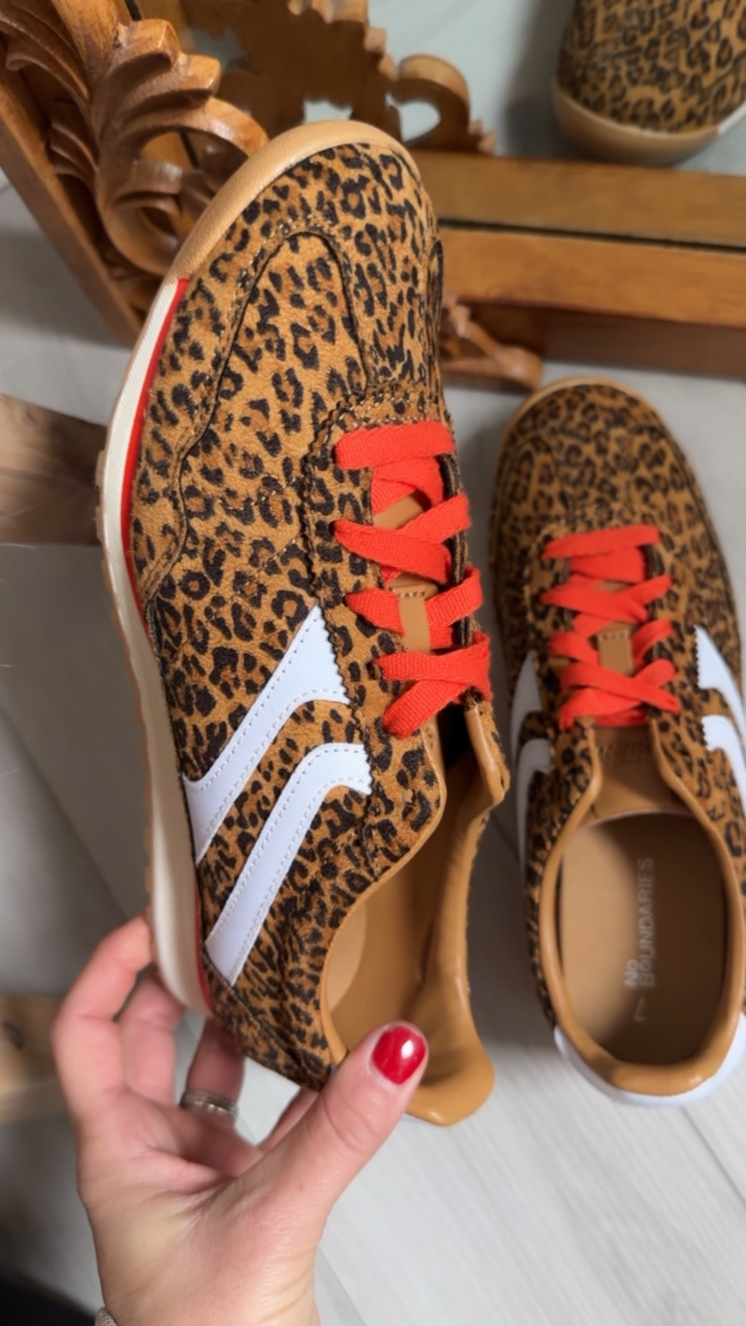 These are showing restocked for me!!!!! I’ve worn these a ton already and love them!! Fit TTS!!

#LTKmomlife #LTKootd #LTKSeasonal