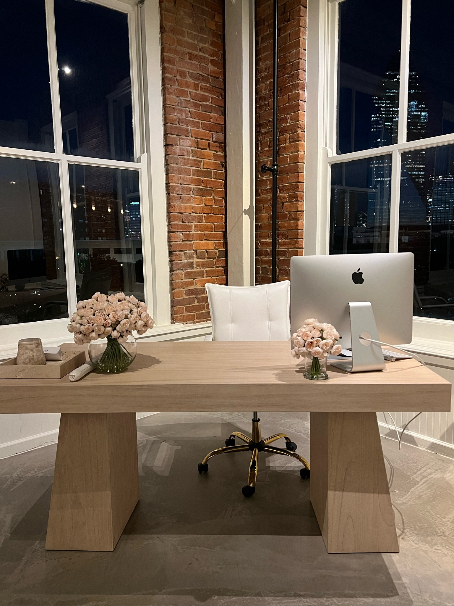 Your dream desk 🤍

#LTKhome