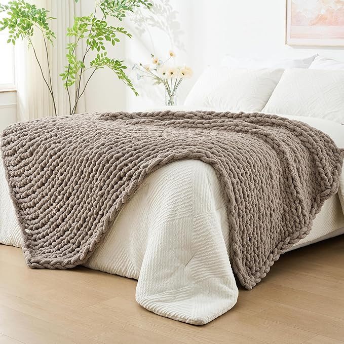 Bigacogo Chunky Knit Throw Blanket for Couch, 51x63 inches, 100% Hand Knitted with Thick Jumbo Ch... | Amazon (US)