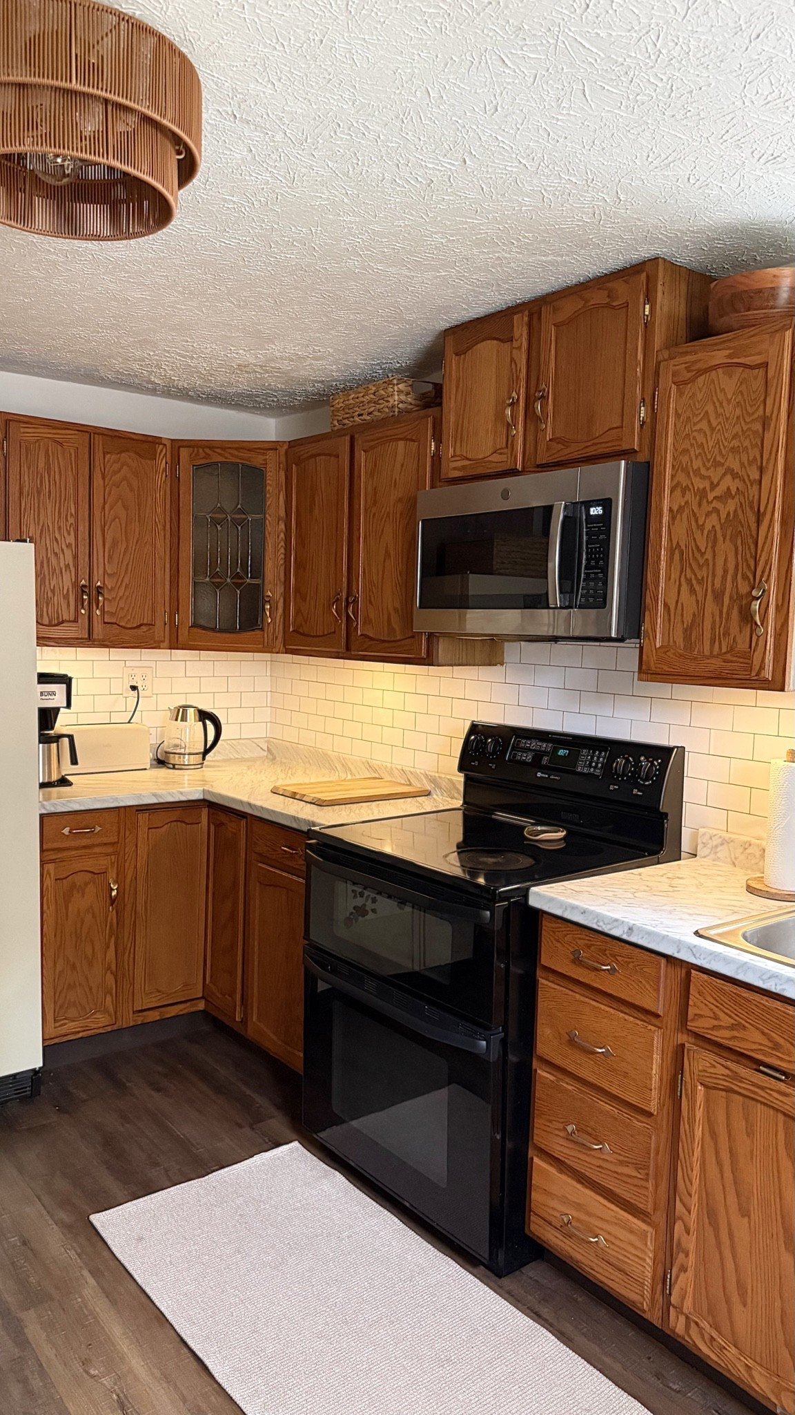 Linking everything that we used in Hallie‘s kitchen here… Also linked and saved the whole process in my saved stories on Instagram♥️ Thank you so much for all of your sweet comments about Hallie’s kitchen!