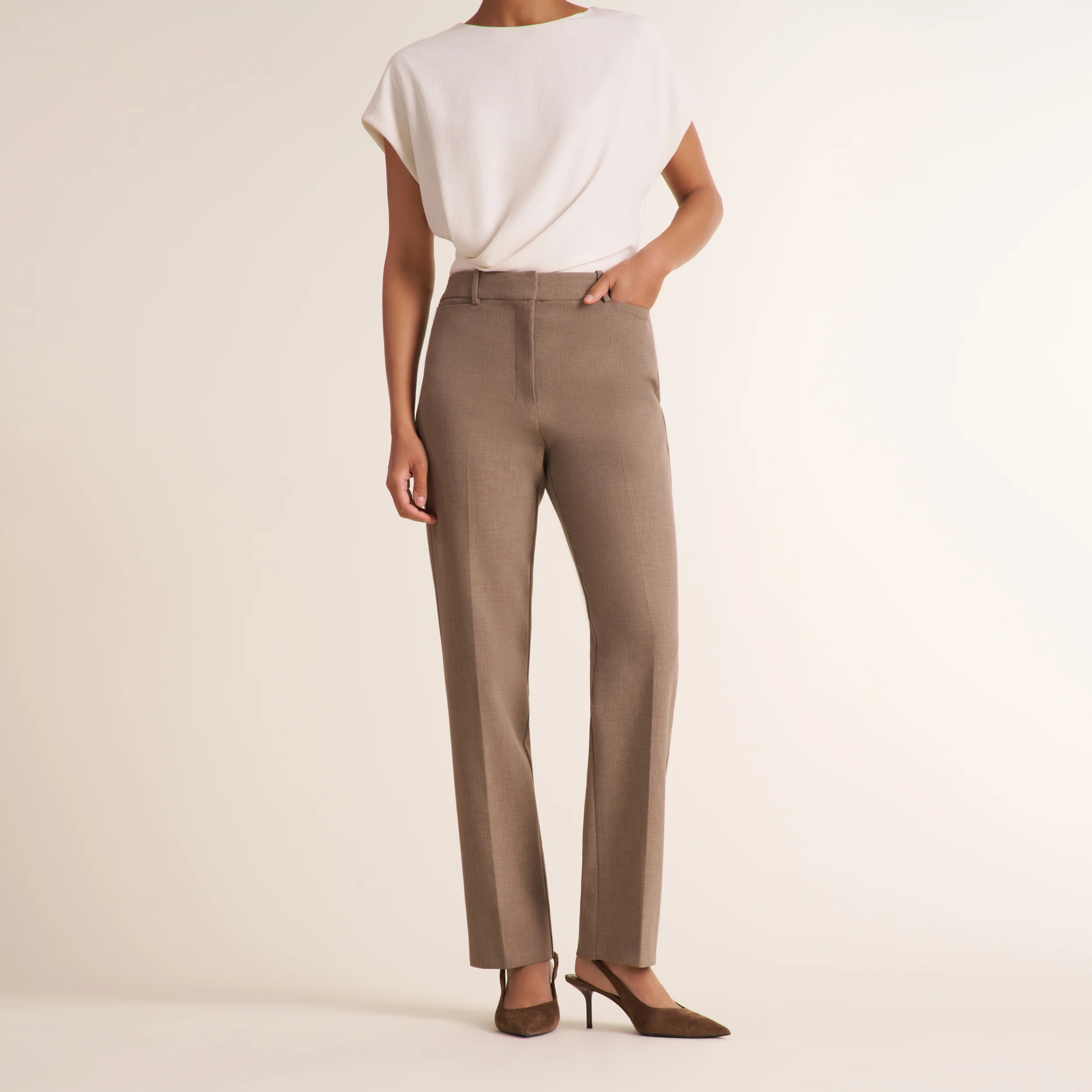 Smith Straight Trouser - Luxe Flex Suiting :: Toasted Coconut | MM LaFleur
