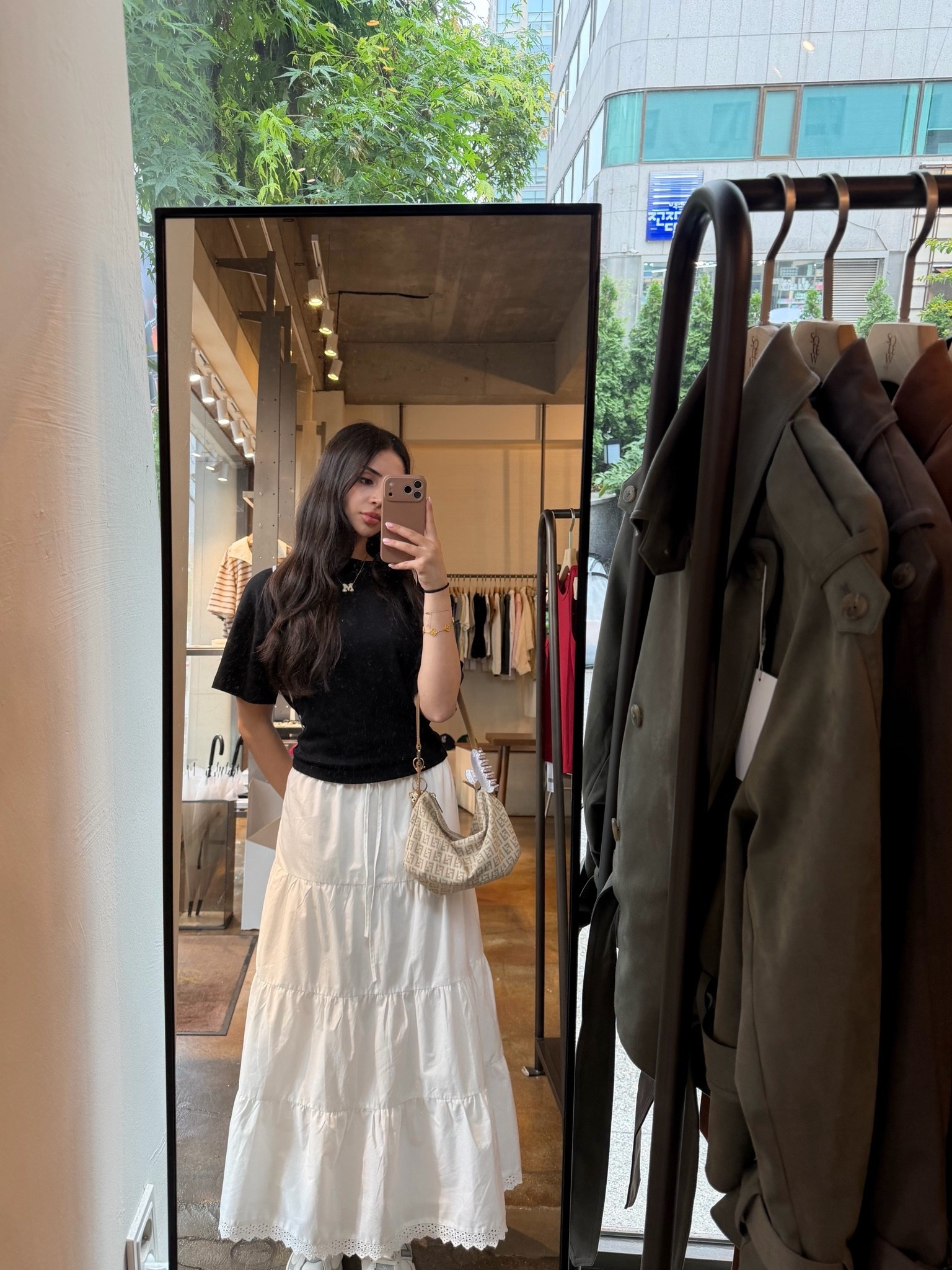 Seoul fit

#LTKsummer #LTKtravel #LTKmodest