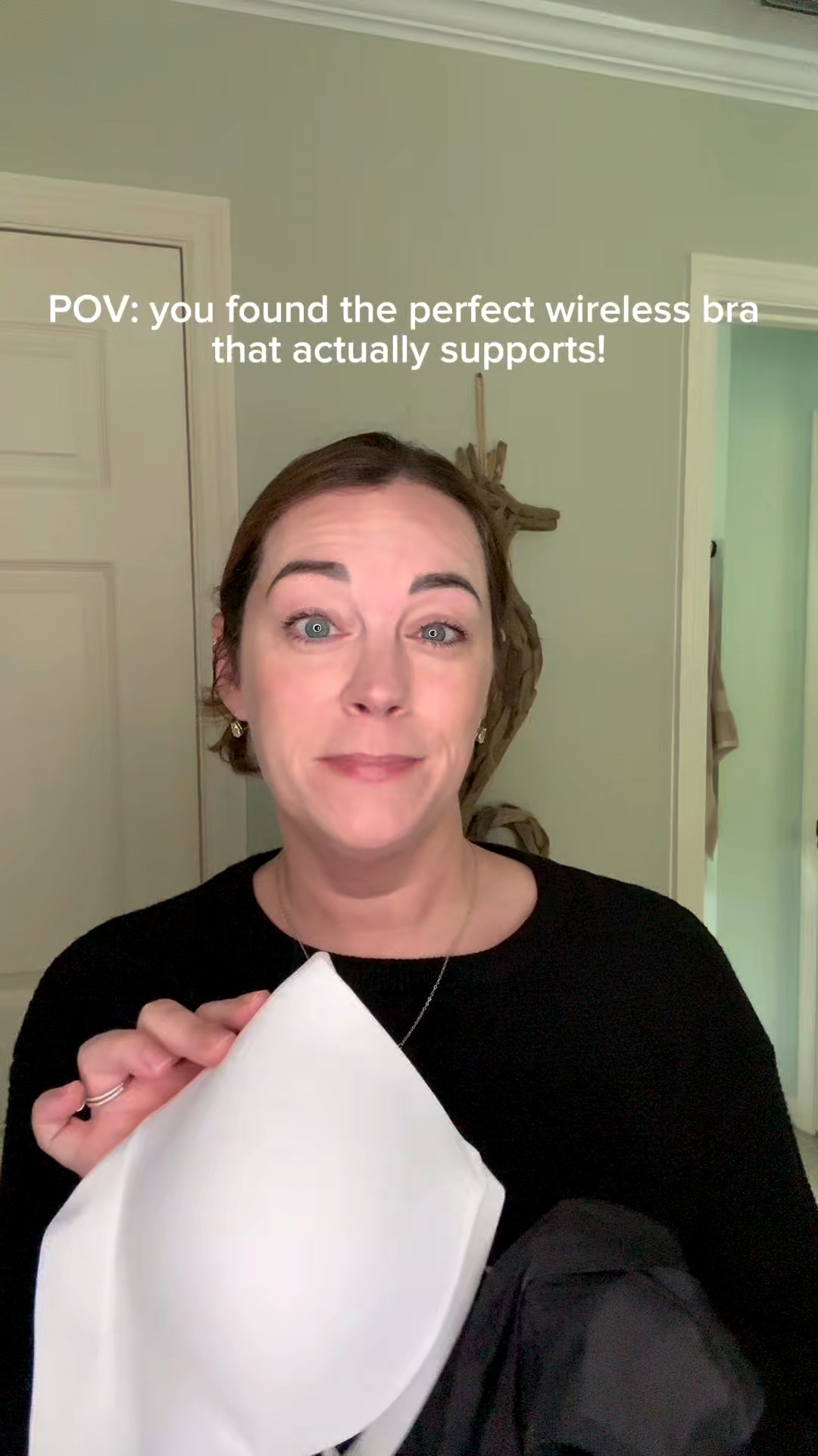 If underwire bras make you want to rip them off by noon, this one’s for you. This Truekind wireless shaping bra gives real lift and smoothing without digging, poking, or cutting into your ribs. It’s supportive enough for everyday wear, comfy enough for long workdays, school drop-offs, and couch mode, and smooths beautifully under tees and sweaters.

No wires. No pinching. Just soft, breathable fabric with a flattering shape that actually holds you in. I’m officially in my “comfort but make it supportive” era — and this bra understood the assignment. ✨

Linked in my LTK for easy sizing + color options.

#truekind #ad #wirelessbra #shapingbra #comfortbra #everydaybra #momsupport #braswithoutwires

#LTKootd #LTKWorkwear #LTKActive