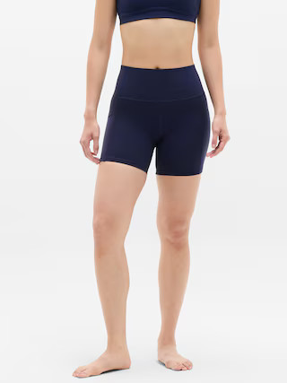 Salutation Stash High Rise 5" Short | Athleta