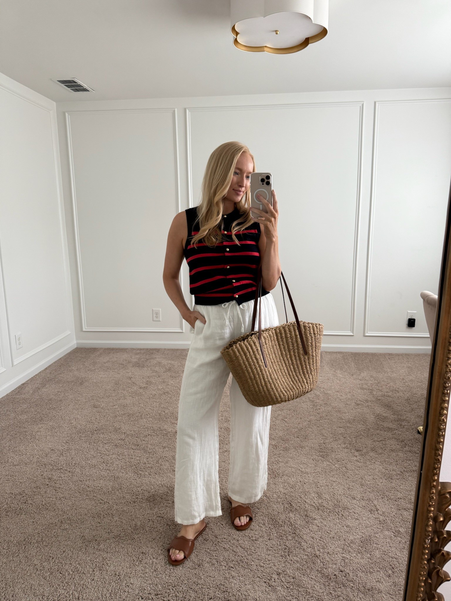 Pretty spring and summer brunch and shopping look. Linen pants are an essential this time of year and these are so good. They are lined and bump friendly. Spring outfits // summer outfits // casual outfits // linen pants // daytime outfits // shopping outfits // vacation outfits 

#LTKSeasonal #LTKBump #LTKStyleTip