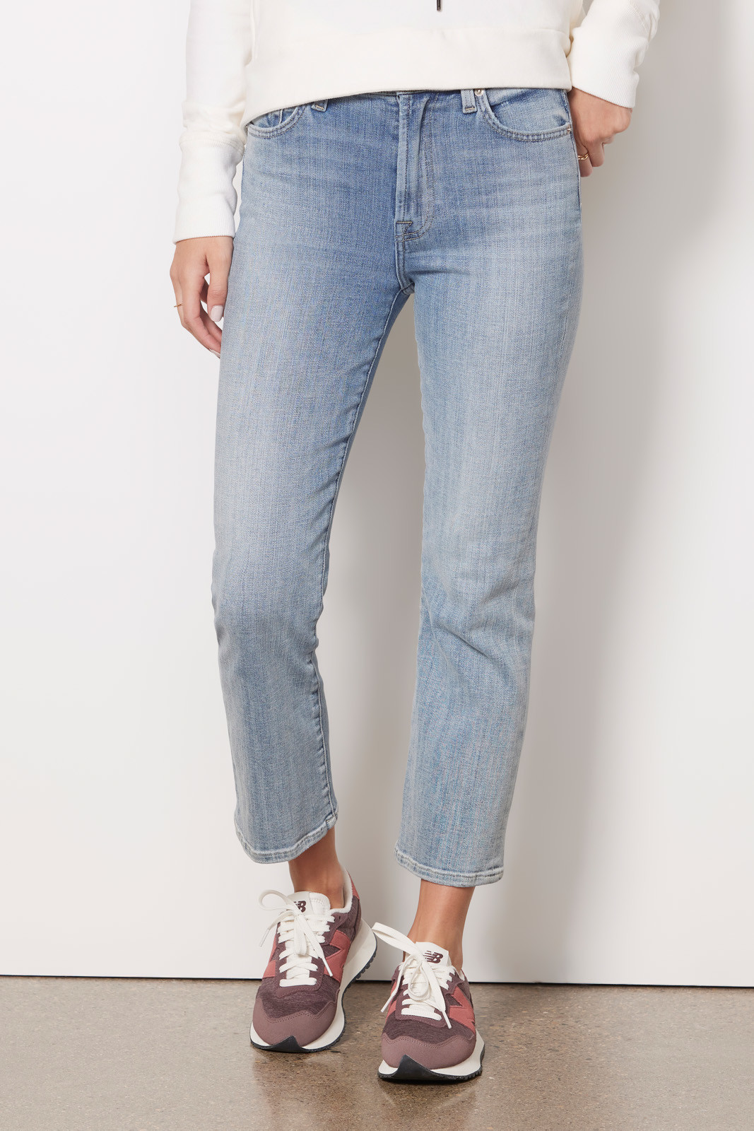 7 FOR ALL MANKIND High Waist Slim Kick | EVEREVE | Evereve
