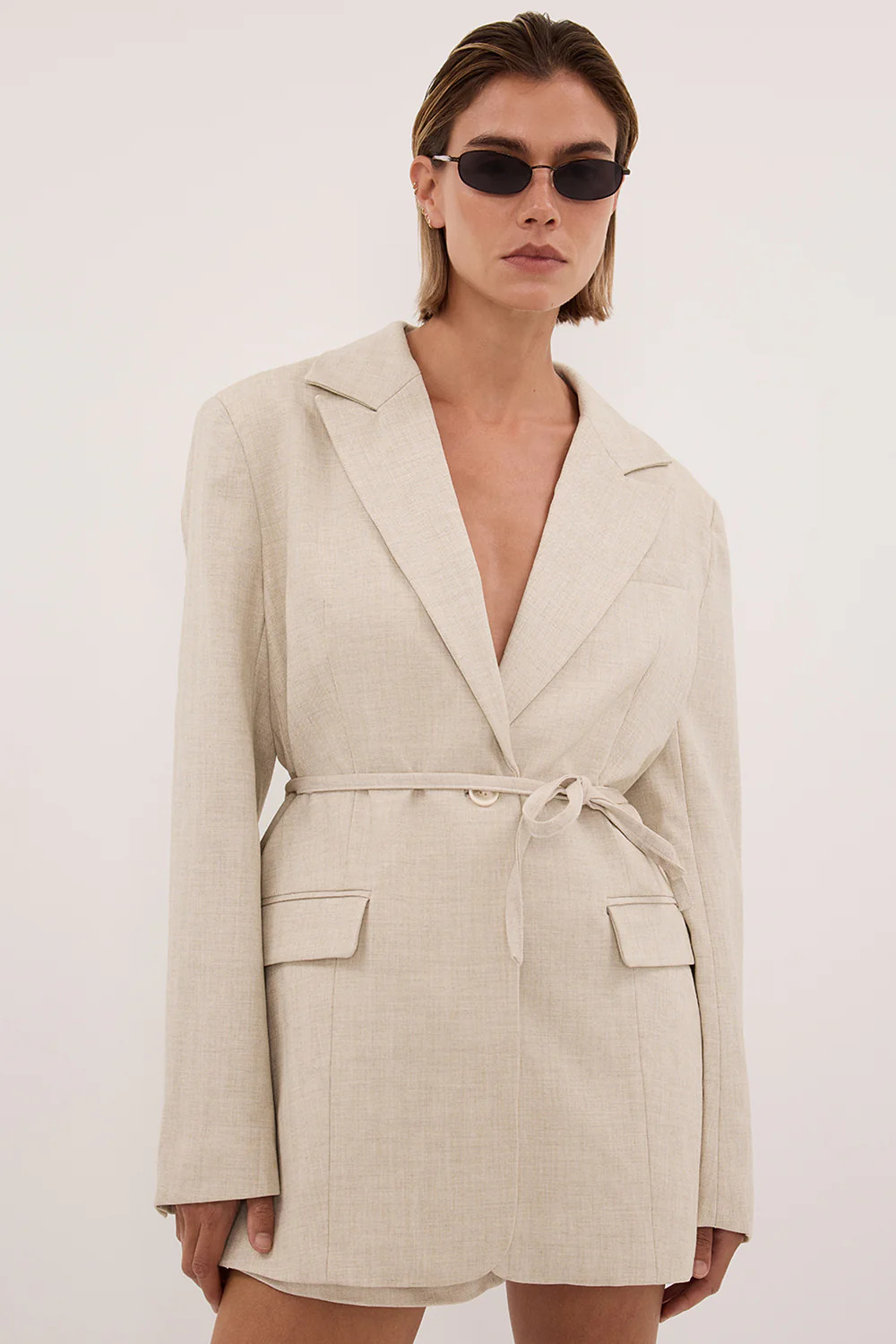 CYRUS NATURAL CINCHED BLAZER | DISSH