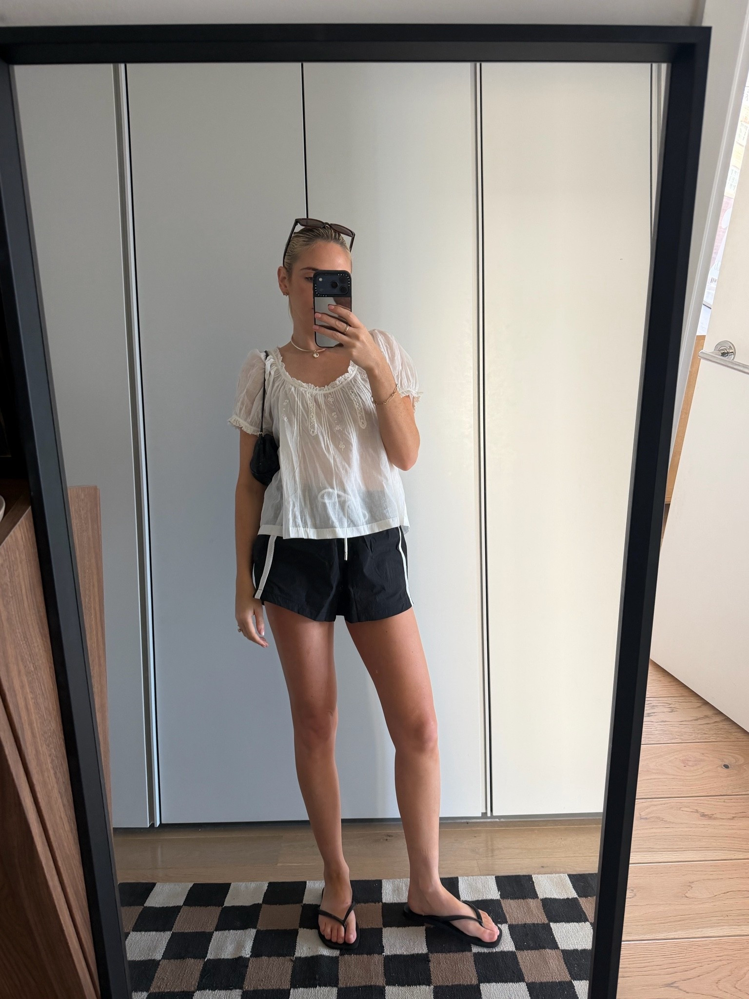 Shorts and top both XS

Gap shorts, doen