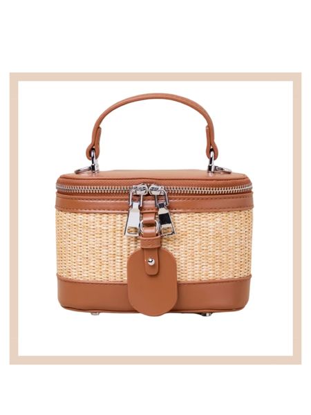Brown and natural woven crossbody bag purse 

#LTKitbag #LTKstyletip #LTKfindsunder100
