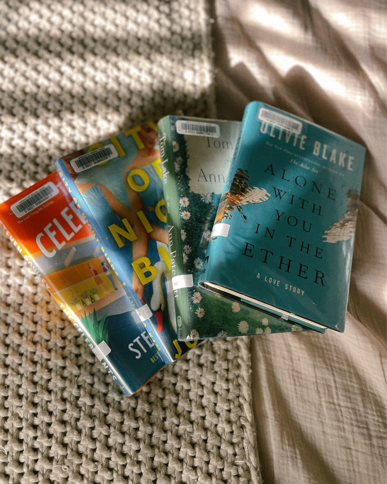 Recent reads, books recommendations 

#LTKHome