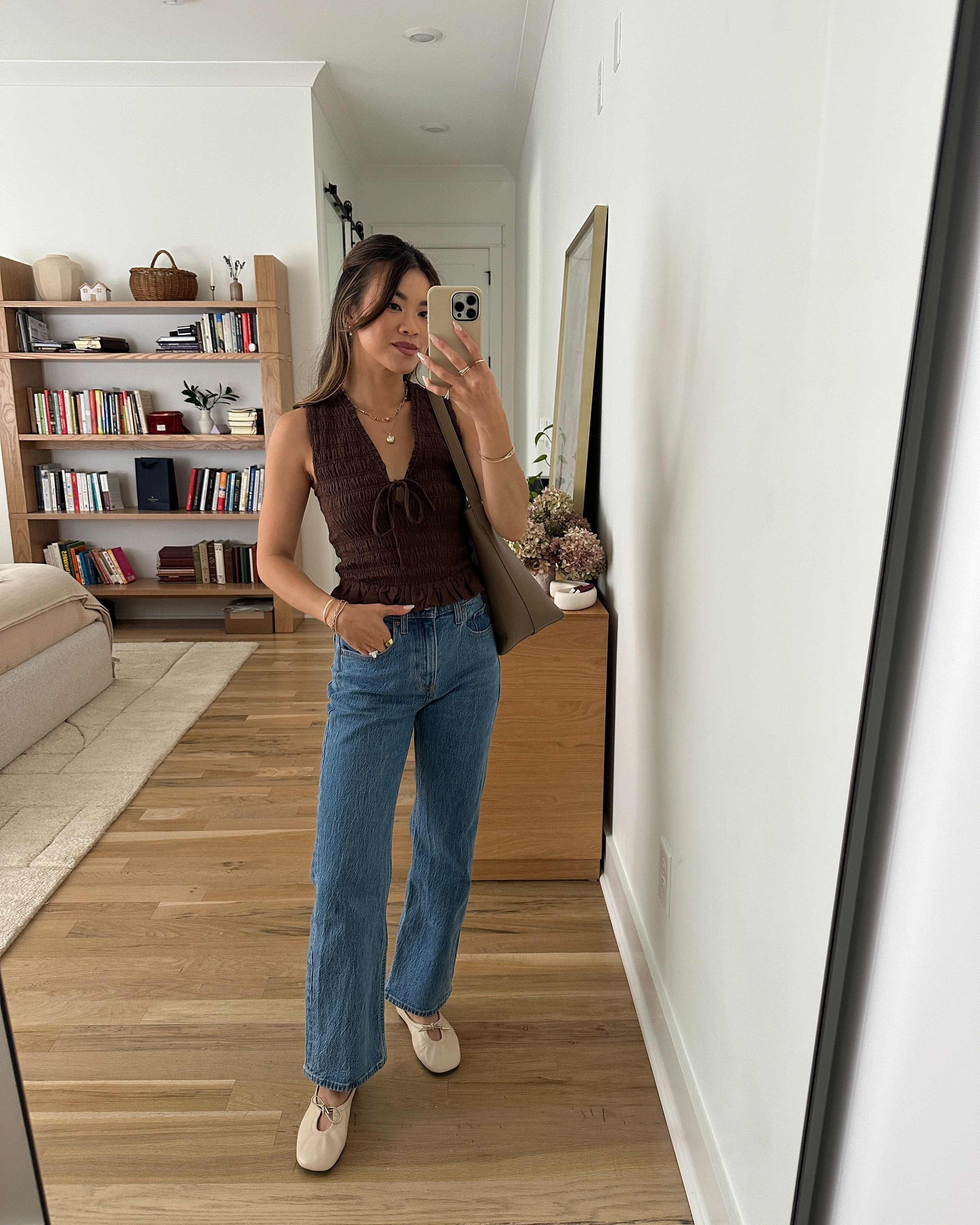 Are you looking for a summer top? This @abercrombie linen top is so cute!

Sizing info:
-Abercrombie Linen Blend Smocked Tie Front Top (XS in Dark Brown) 
-Abercrombie High Rise 90s Relaxed Jean (Size 23 Extra Short in Medium Marble)
-Alohas Rosalind Cream Leather Ballet Flats

Petite style, petite fashion, mom outfit, mom style, petite pants, petite outfit ideas, petite outfits, best pants for petite, petite denim, spring style, spring outfits, beach outfits, vacation outfits, summer outfits, Summer style, summer trends, summer jeans, denim, jeans, abercrombie jeans,

#LTKootd #LTKSeasonal #LTKPetite