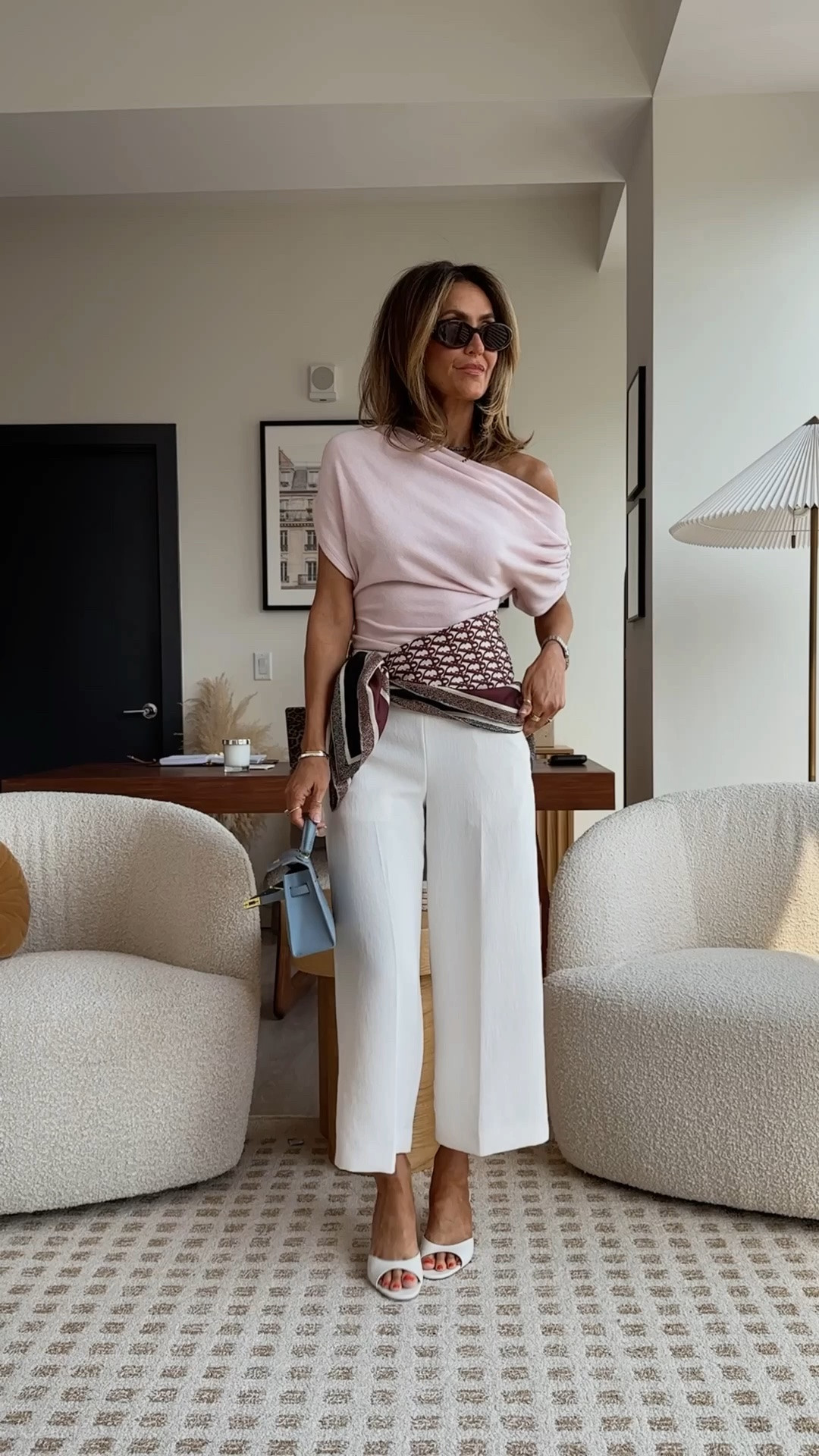 If I were packing to Europe, this is how I’d style these pants for Positano 🍋 comment EURO and I’ll send you all the links 

Slightly more elevated for the evening, but still built around the same base (the pants you must bring with you!)  This is exactly how I think about packing: fewer pieces, more versatility. 

Size 2 on pants and small on top

#LTKTravel #LTKSeasonal #LTKgrwm