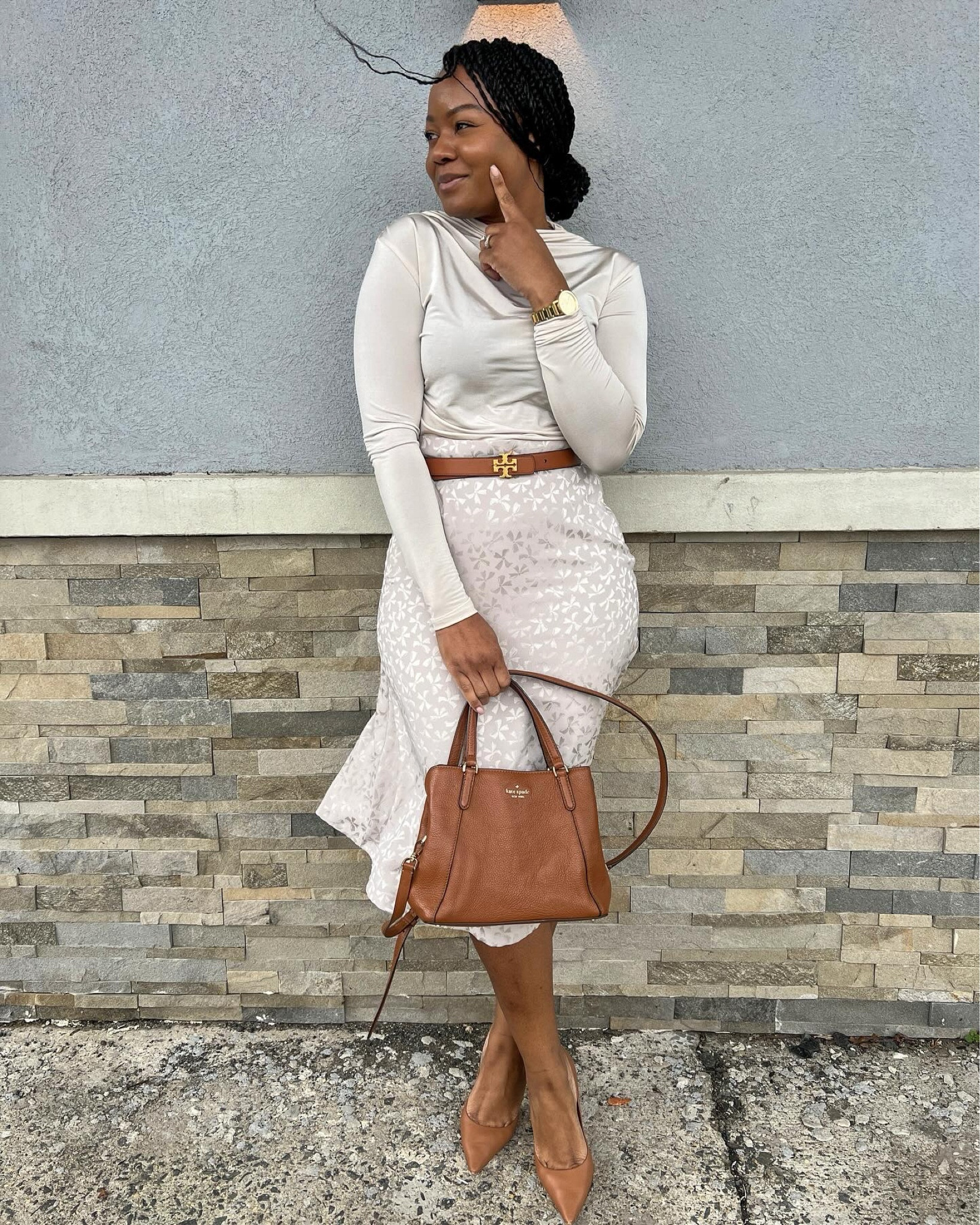 "Neutral outfit, maximum impact. 💄✨ Less is more, simplicity reigns supreme. Let your style speak softly, yet make a statement loud and clear. 💃 #NeutralOutfit #MinimalistChic #EffortlessElegance"

#LTKSpringSale #LTKbeauty #LTKsalealert