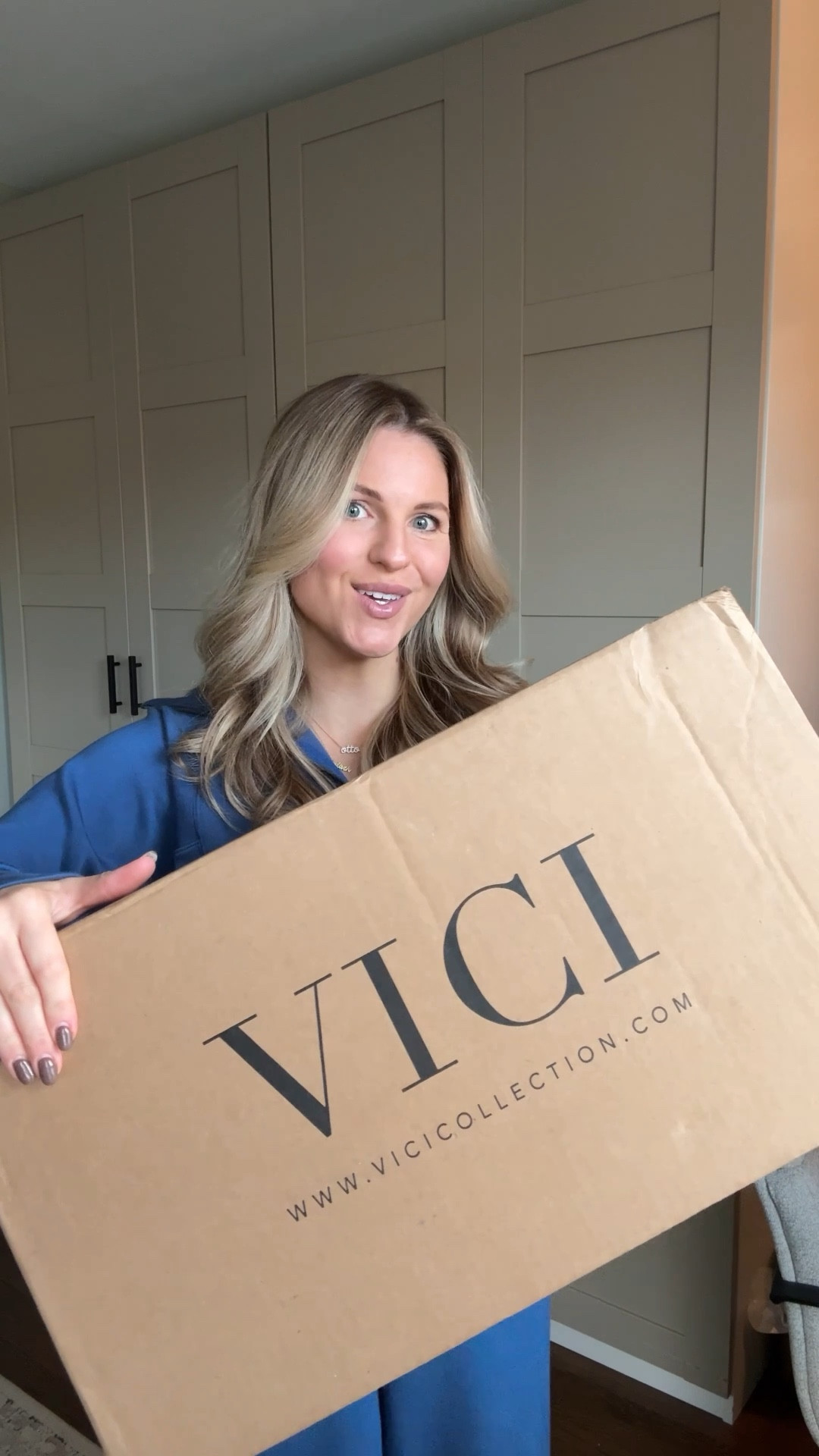TRISH35 for 35% off Vici Holiday + Sitewide

#LTKHoliday #LTKSeasonal #LTKGiftGuide