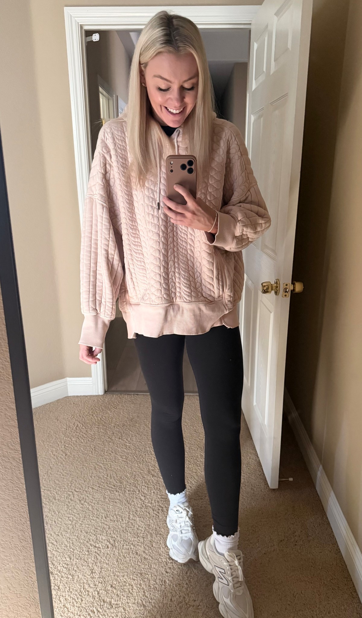 Mom fit ootd 

#LTKootd #LTKActive #LTKmomlife