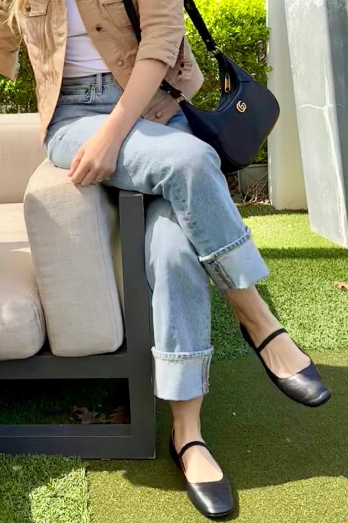 Ballet flats
Black flats 
Jeans
Cuffed jeans
Cuffed denim
Jacket 
Gucci bag

Resort wear
Vacation outfit
Date night outfit
Summer outfit
#Itkseasonal
#Itkover40
#Itku
#ltkshoecrush 