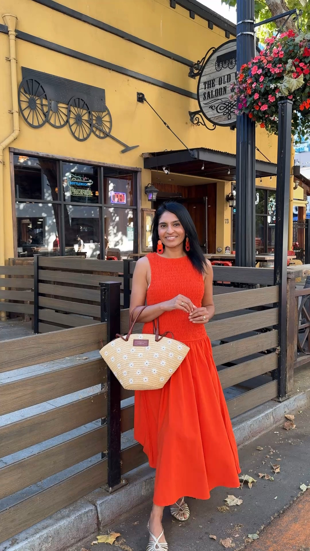 Life’s short, wear the bright orange dress!! ❤️❤️❤️

#LTKgrwm #LTKootd #LTKdayinmylife