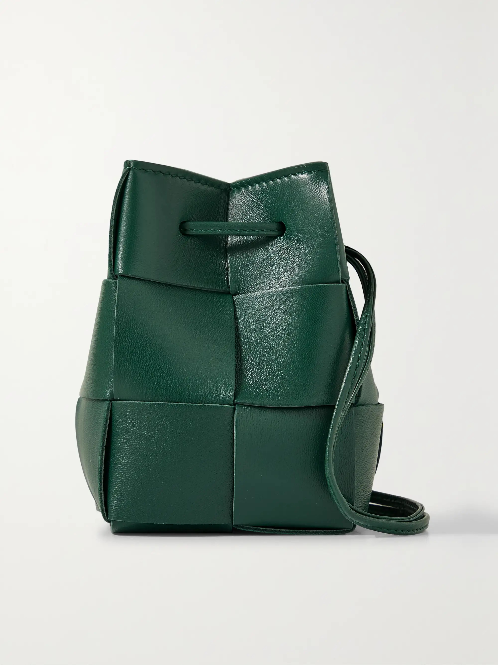 BOTTEGA VENETACassette mini intrecciato leather bucket bag | NET-A-PORTER (US)