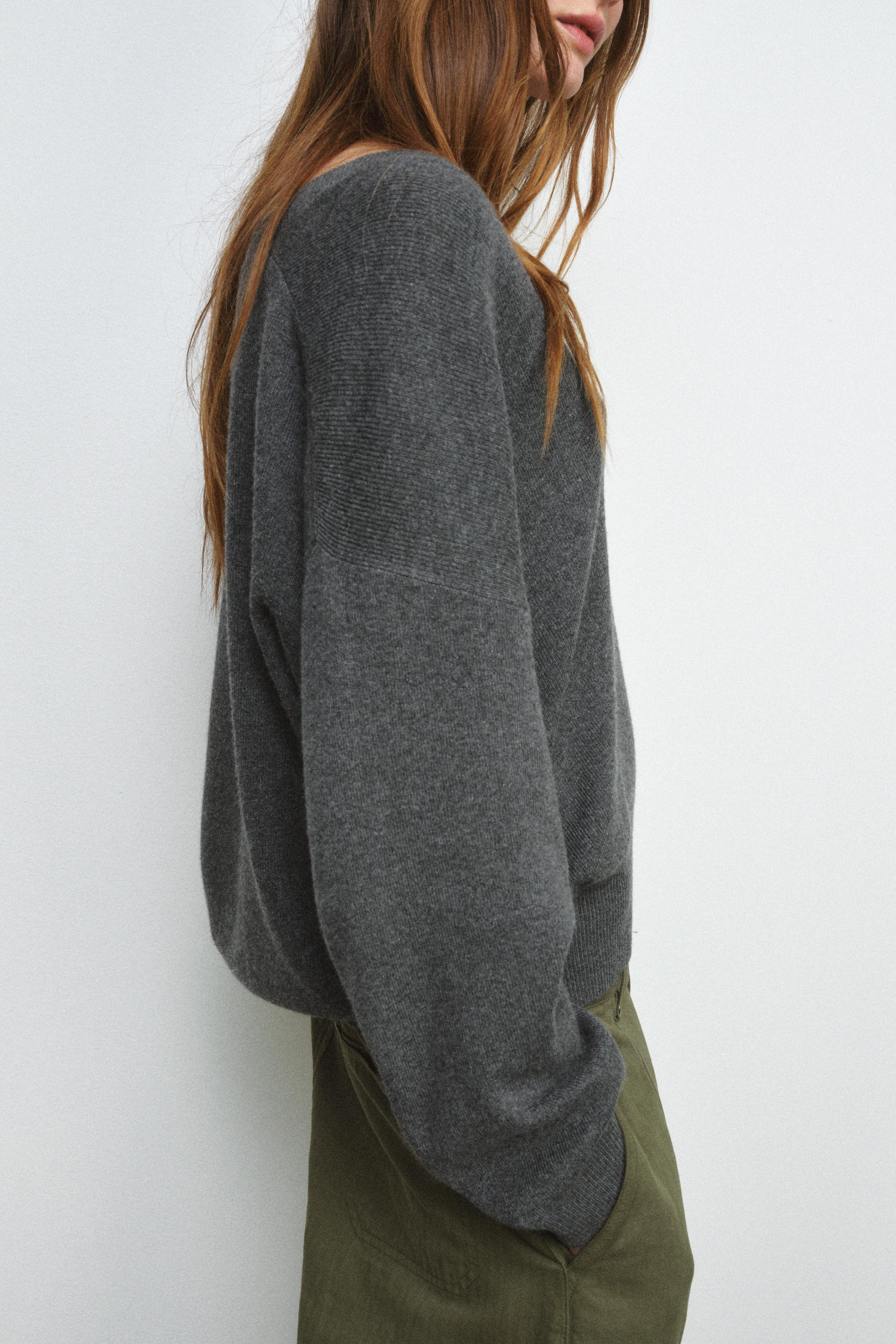 DEEP V-NECK KNIT JUMPER | Zara AU